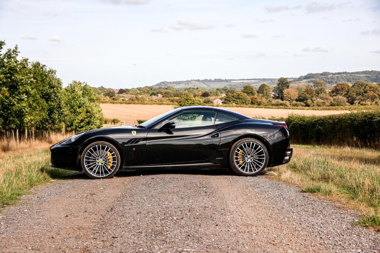 Ferrari California view 7