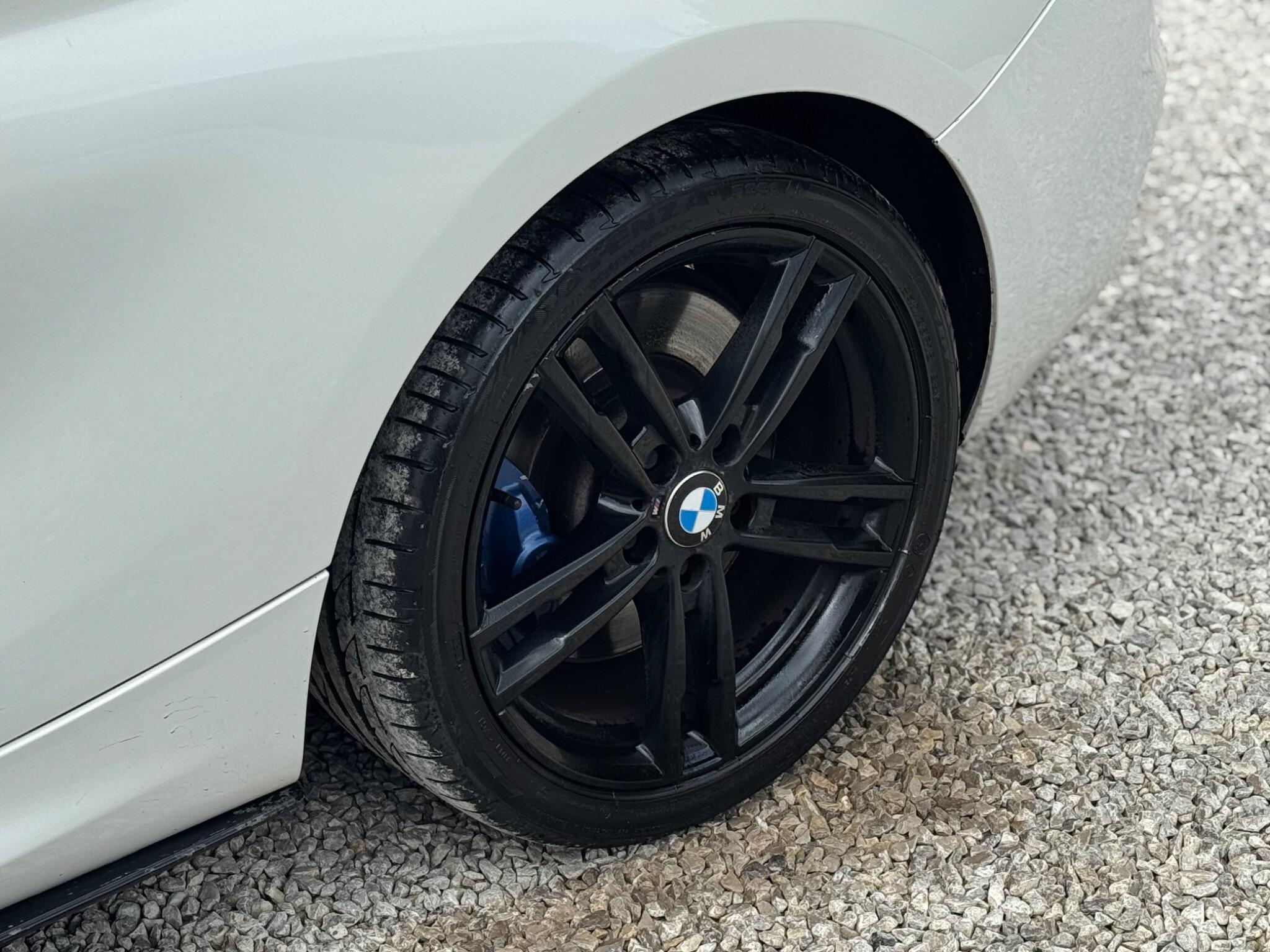 BMW 1 Series view 80