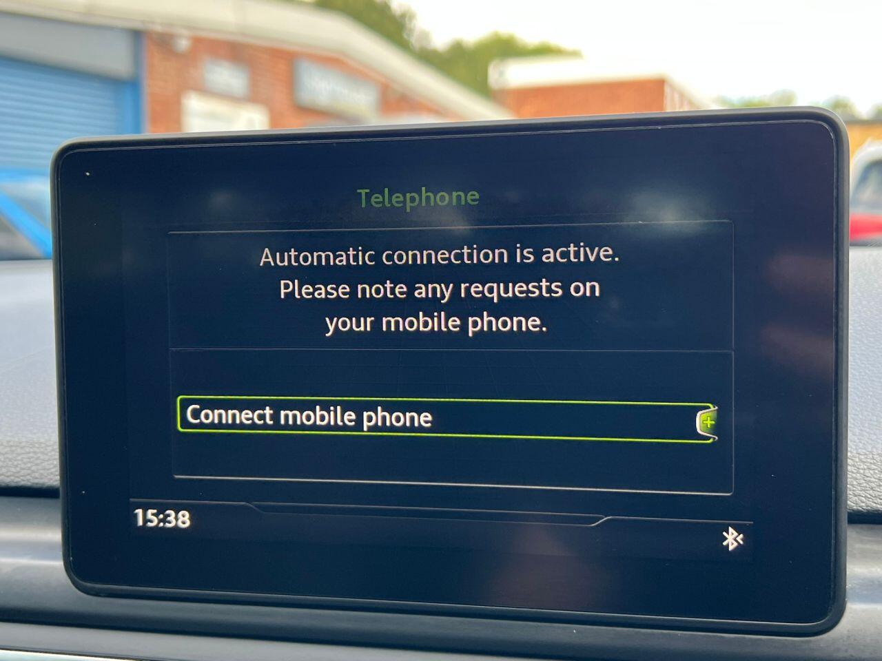 Audi A4 view 27