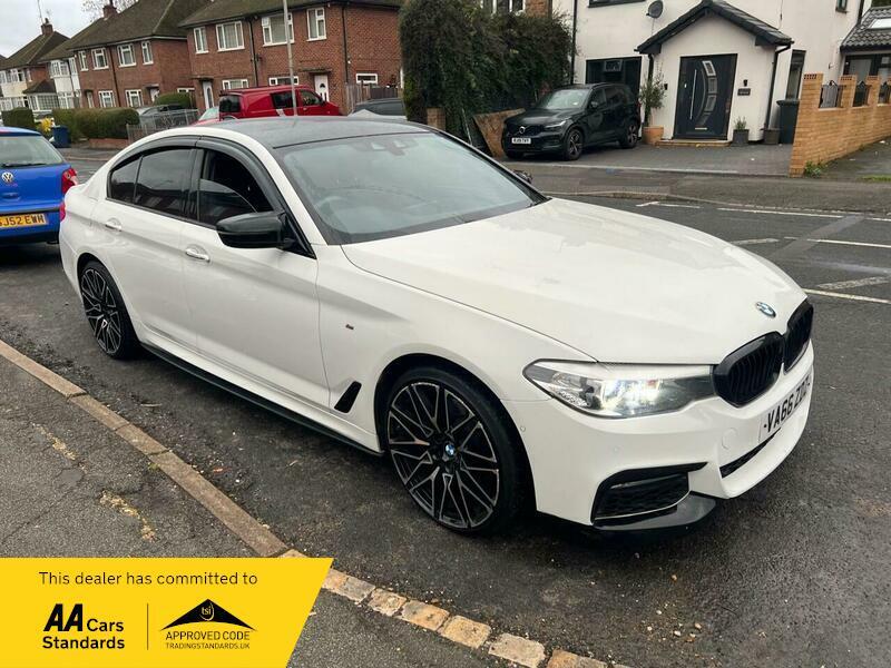 2017 BMW 5 Series image 15