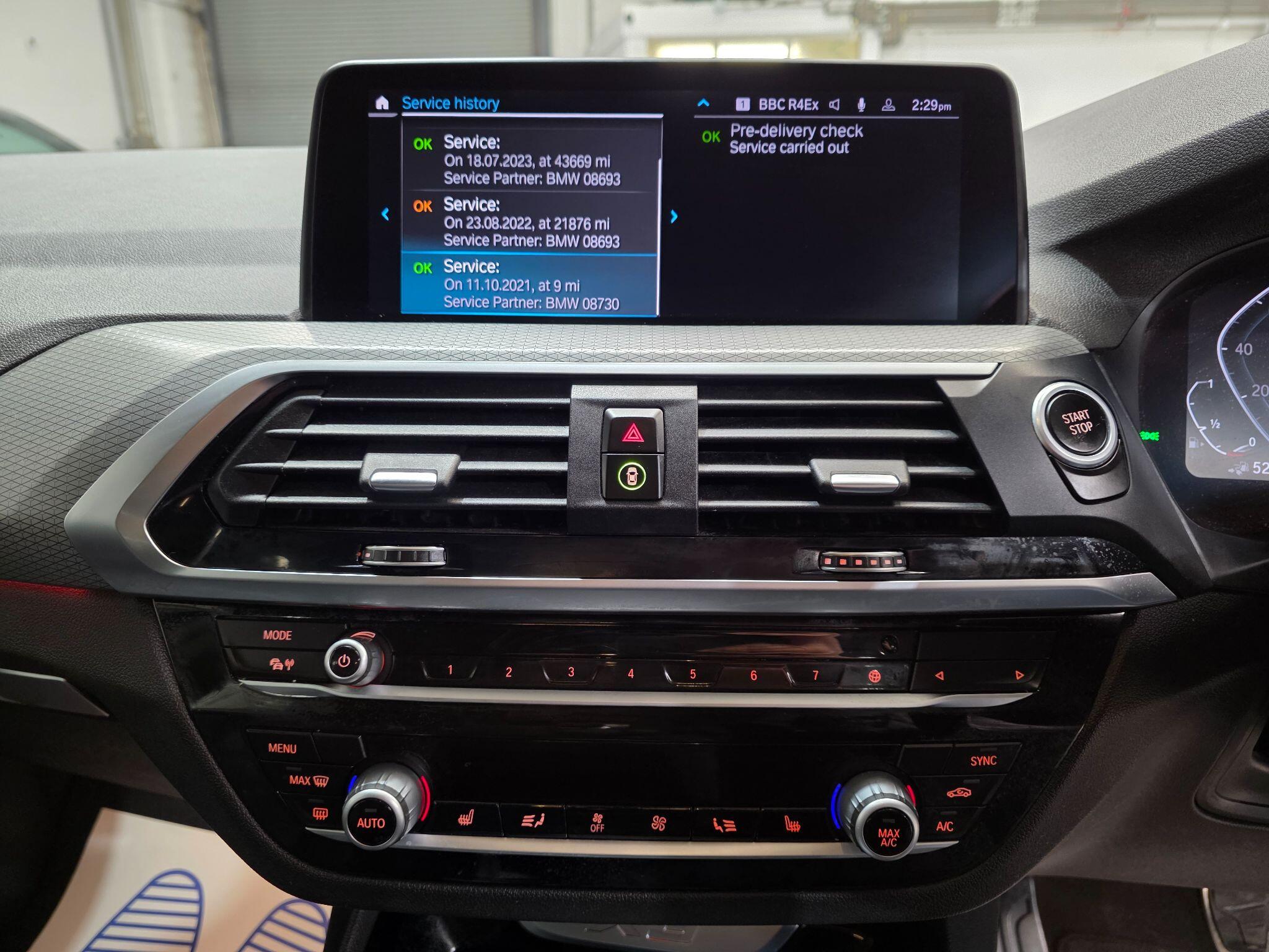 BMW X3 view 10
