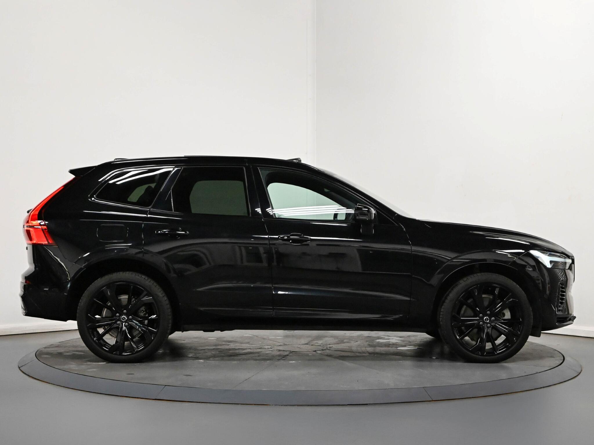 Volvo XC60 view 27