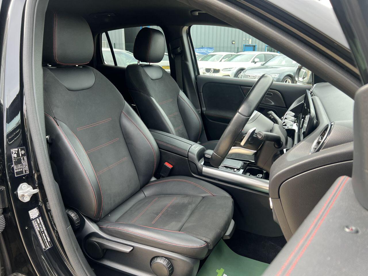Mercedes-Benz Gla view 17