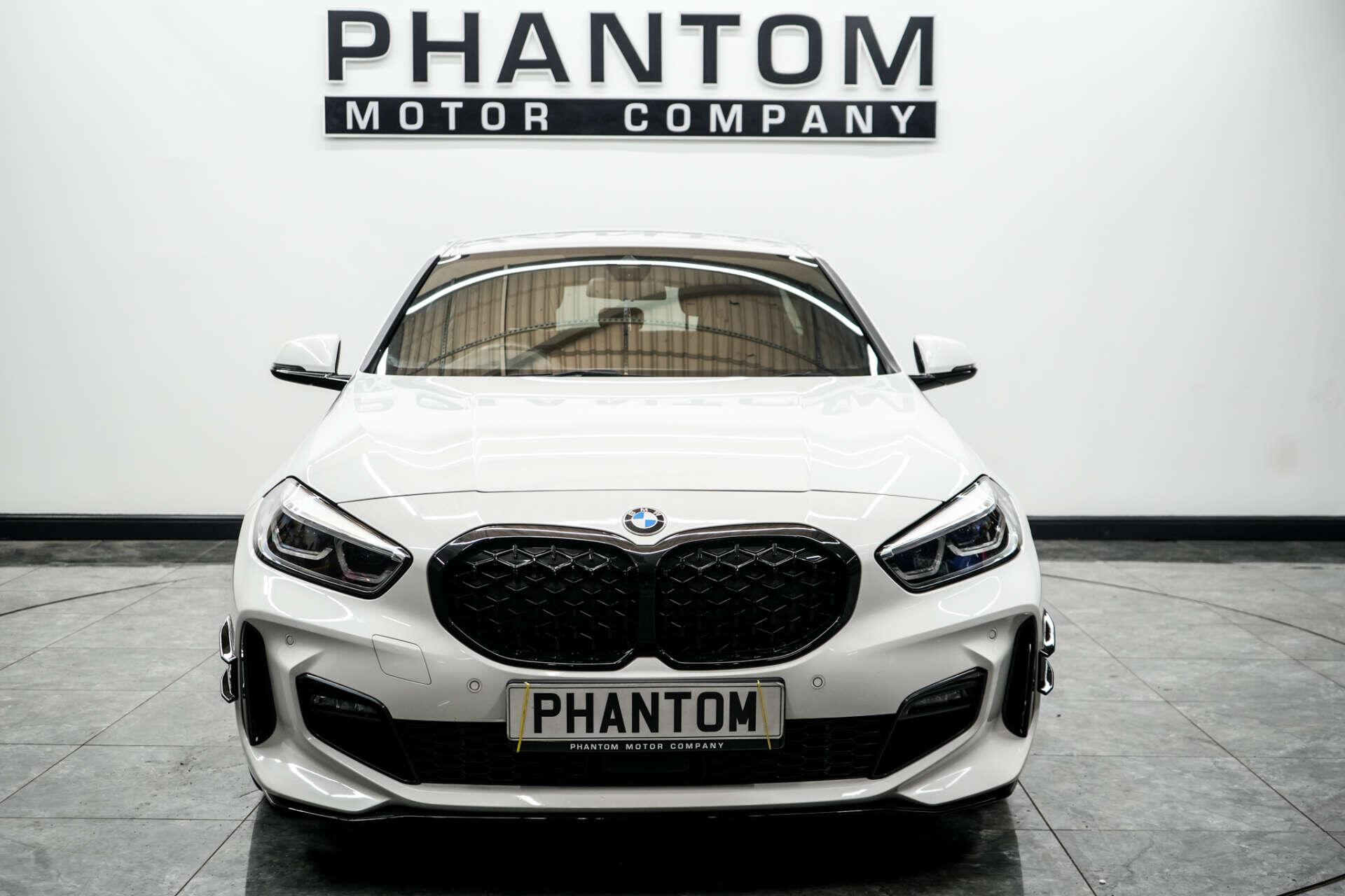 BMW 1 Series view 2
