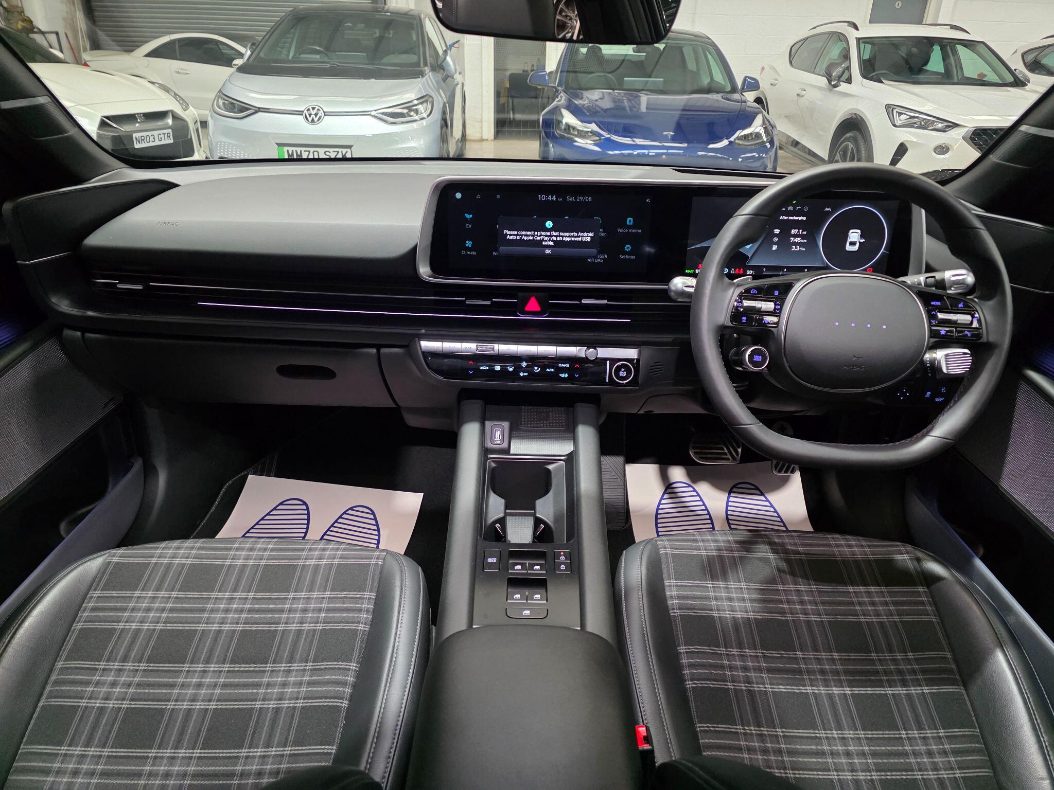 Hyundai Ioniq 6 view 5