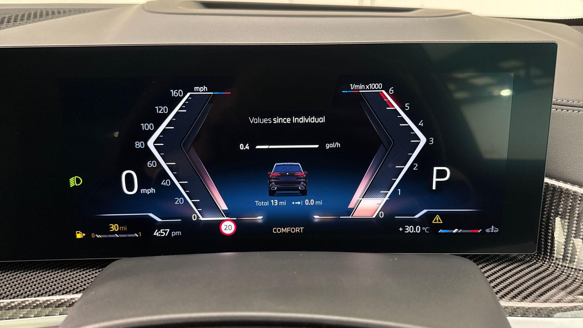 BMW X5 view 9
