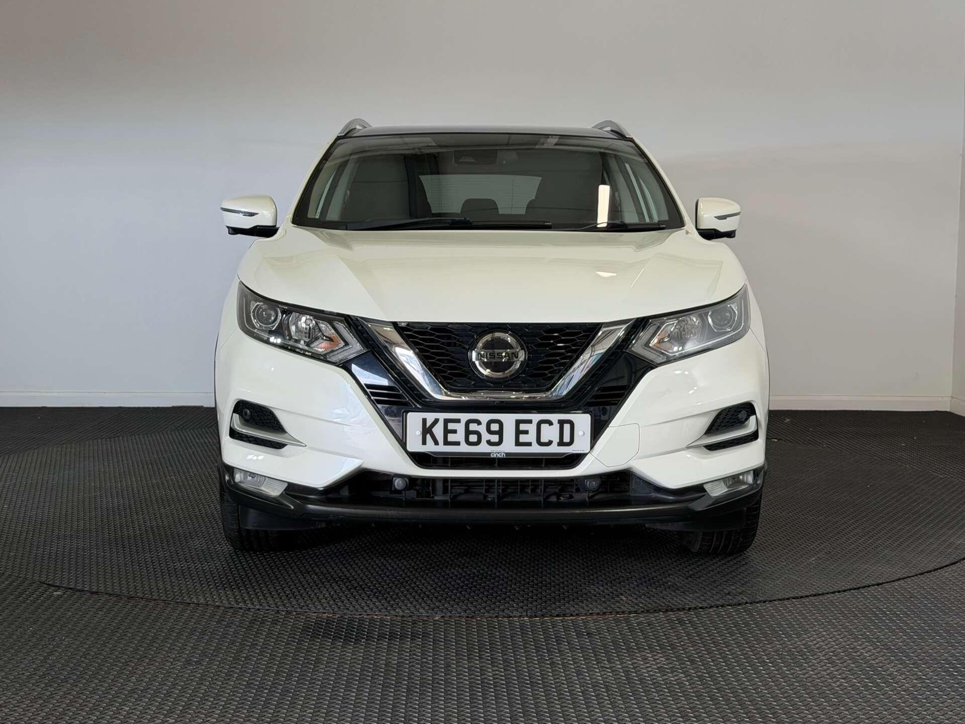 Nissan Qashqai view 2