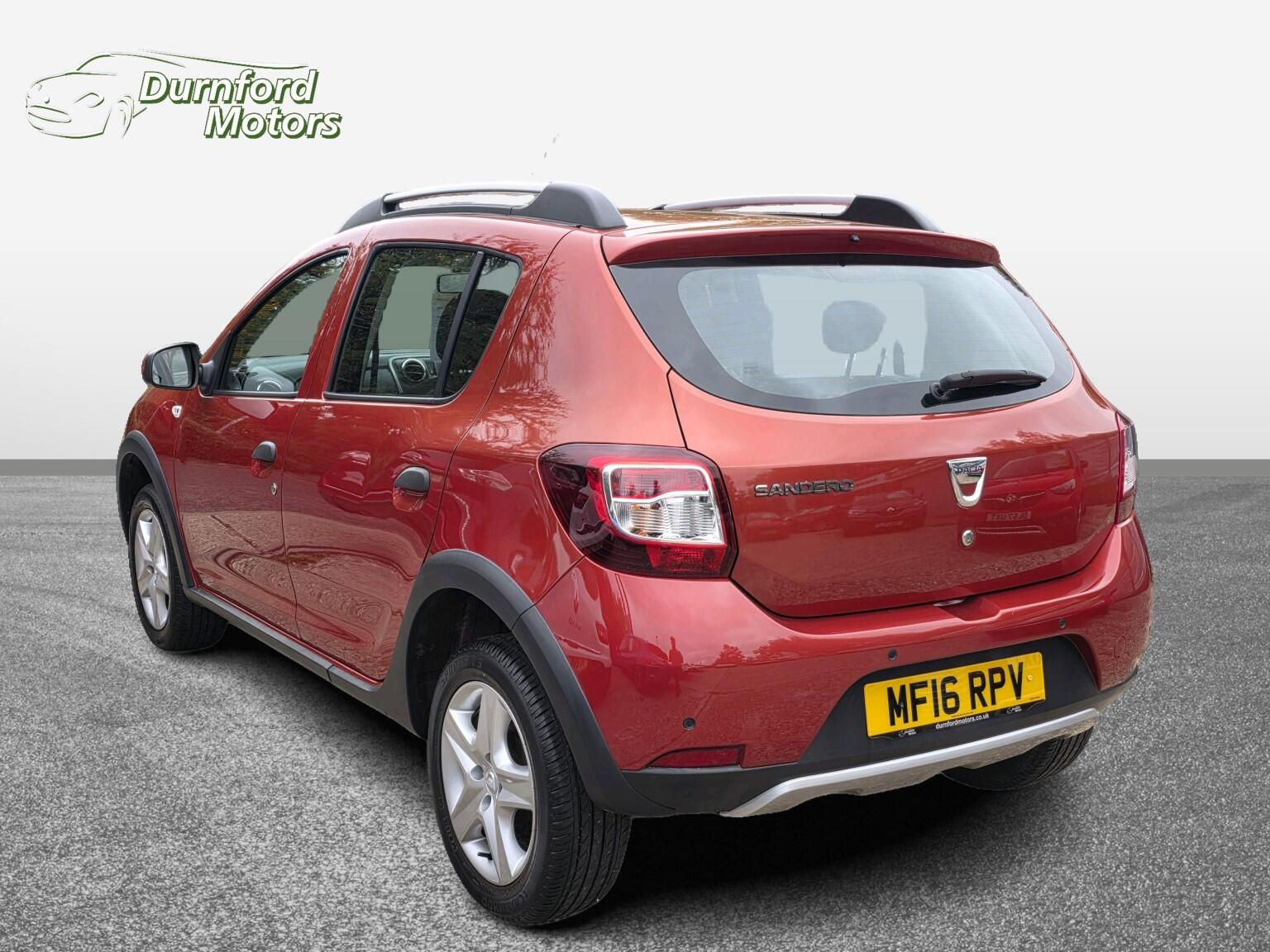 Dacia Sandero view 6