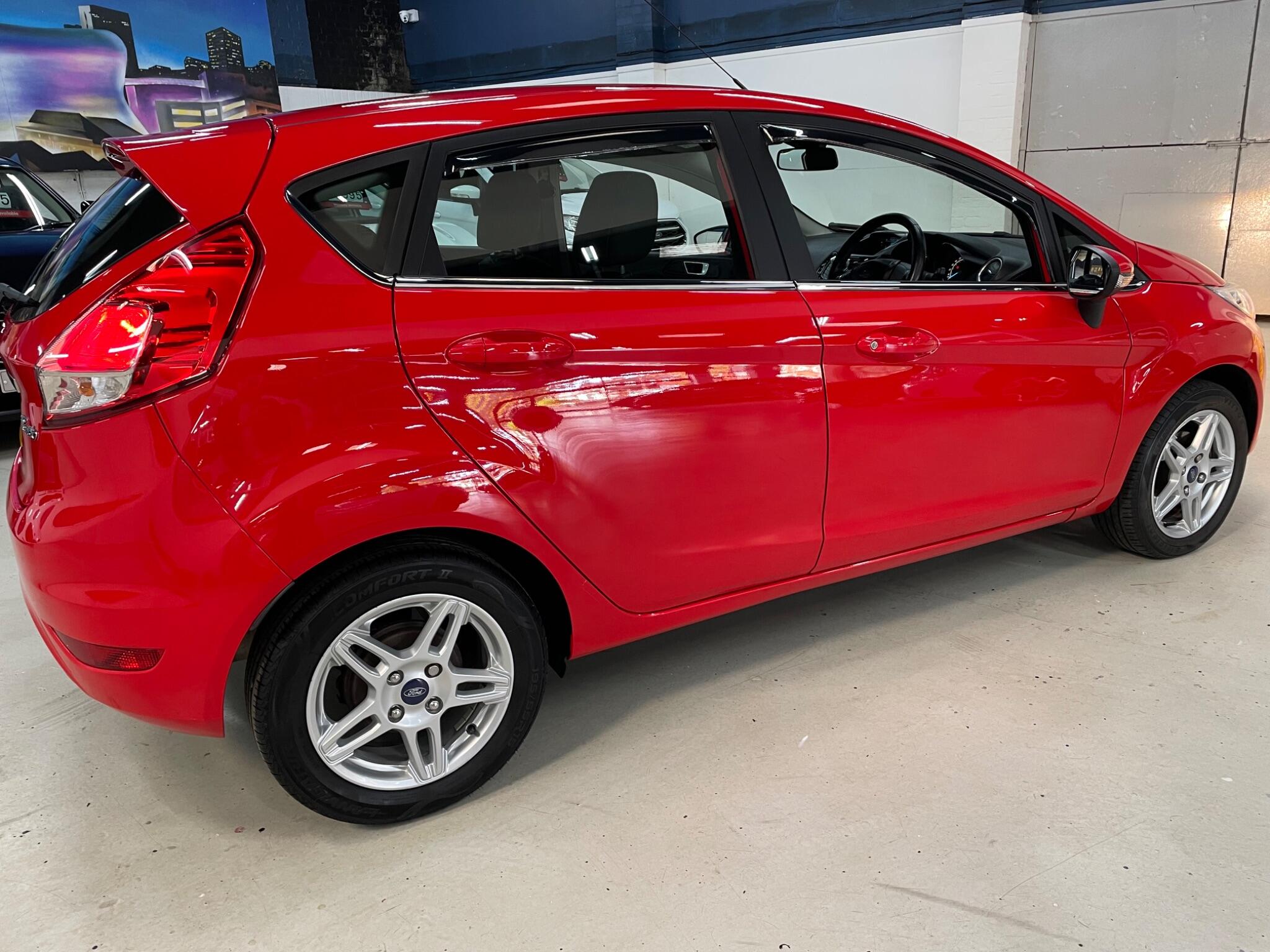 Ford Fiesta view 7