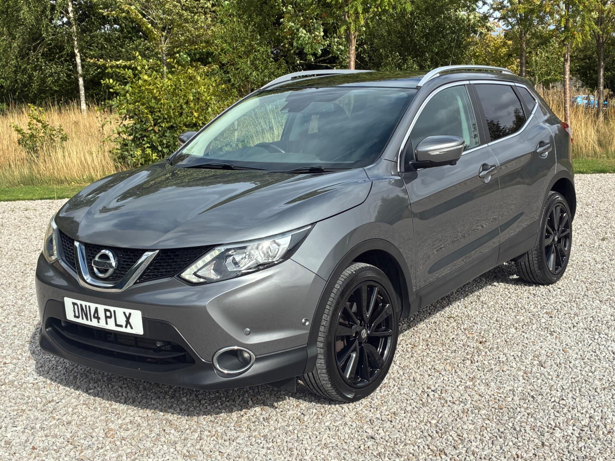 Nissan Qashqai view 2