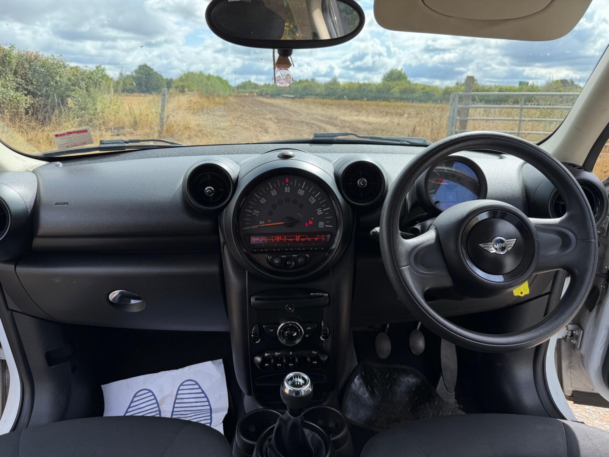 Mini Countryman view 40