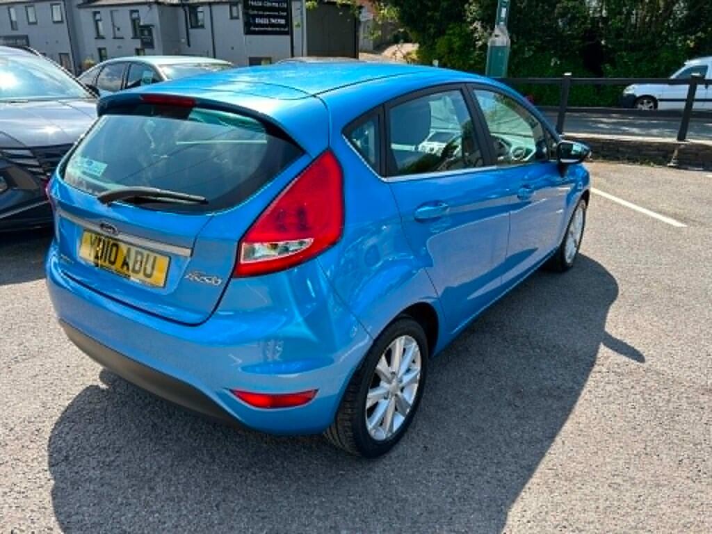 Ford Fiesta view 2
