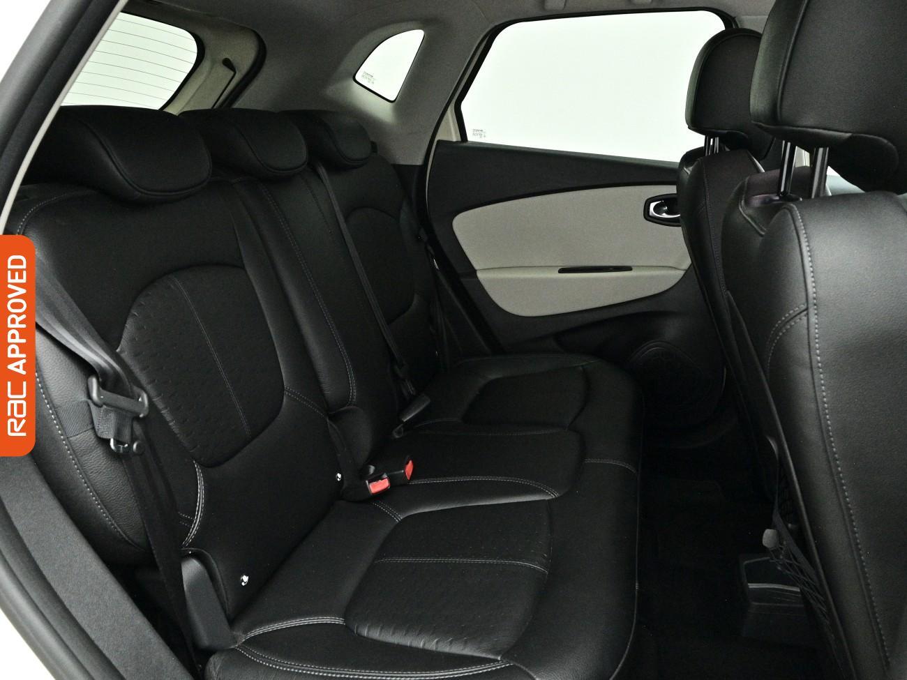 Renault Captur view 13