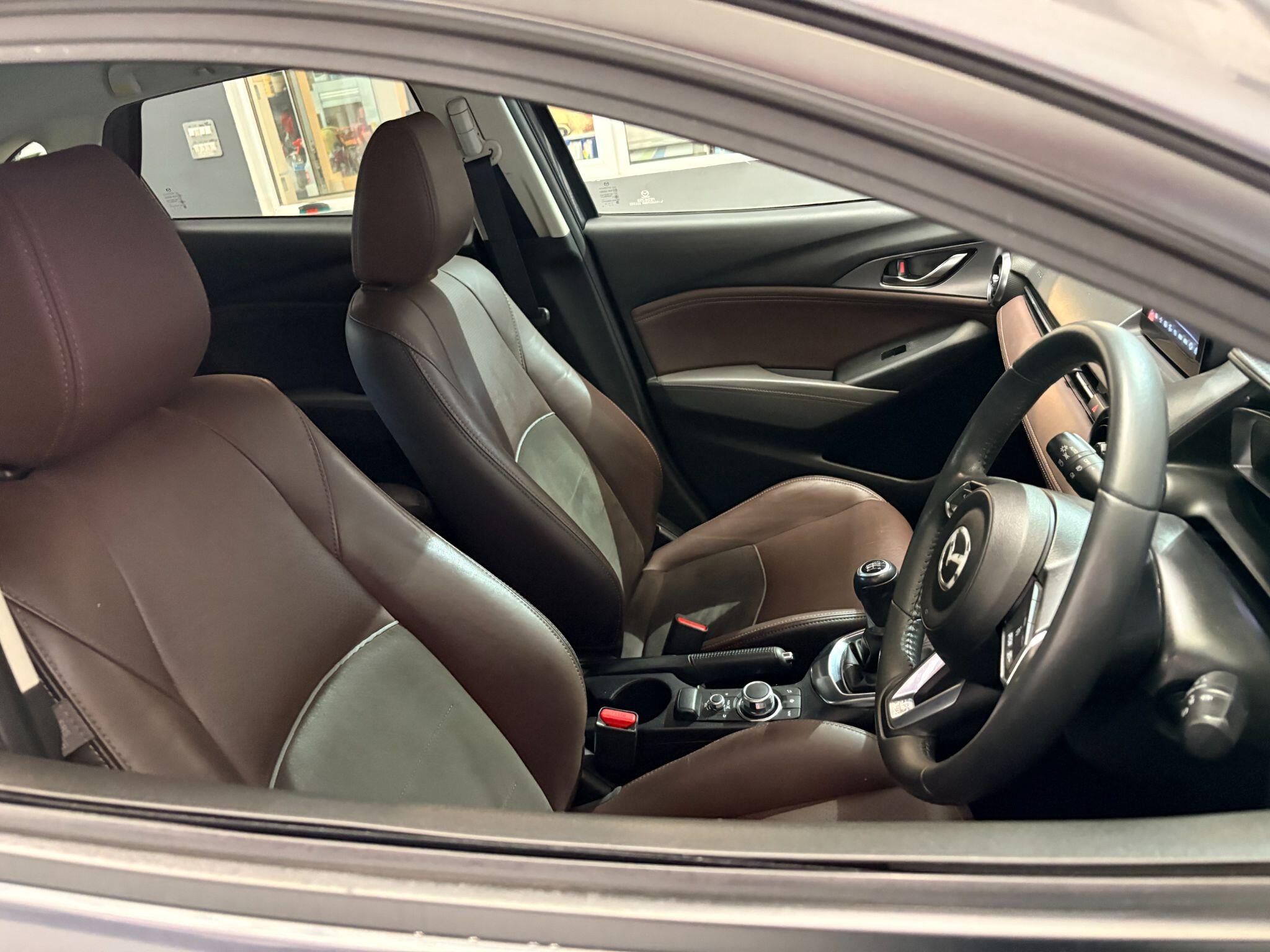 Mazda Skyactiv-G view 25