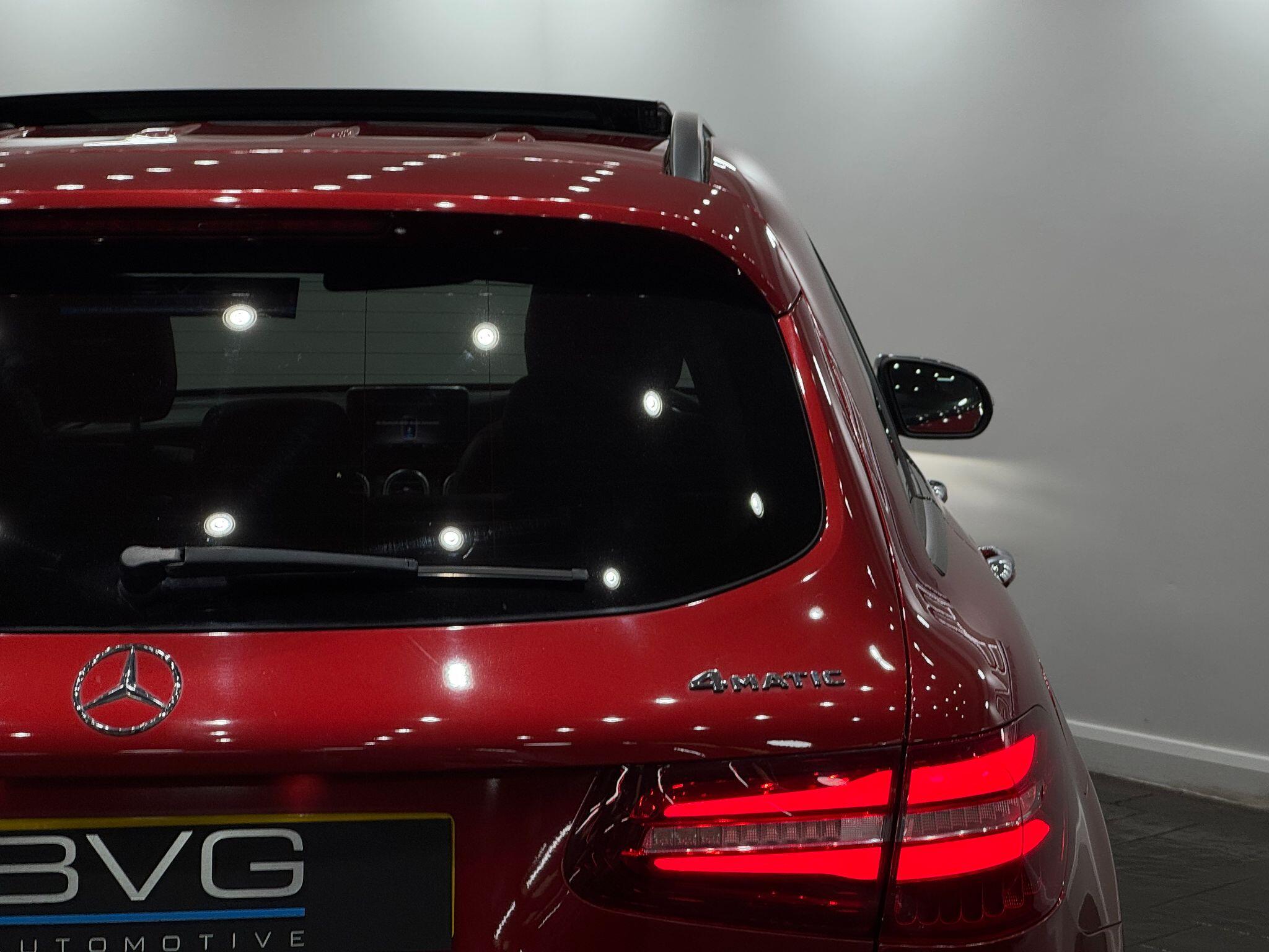 Mercedes-Benz GLC view 20