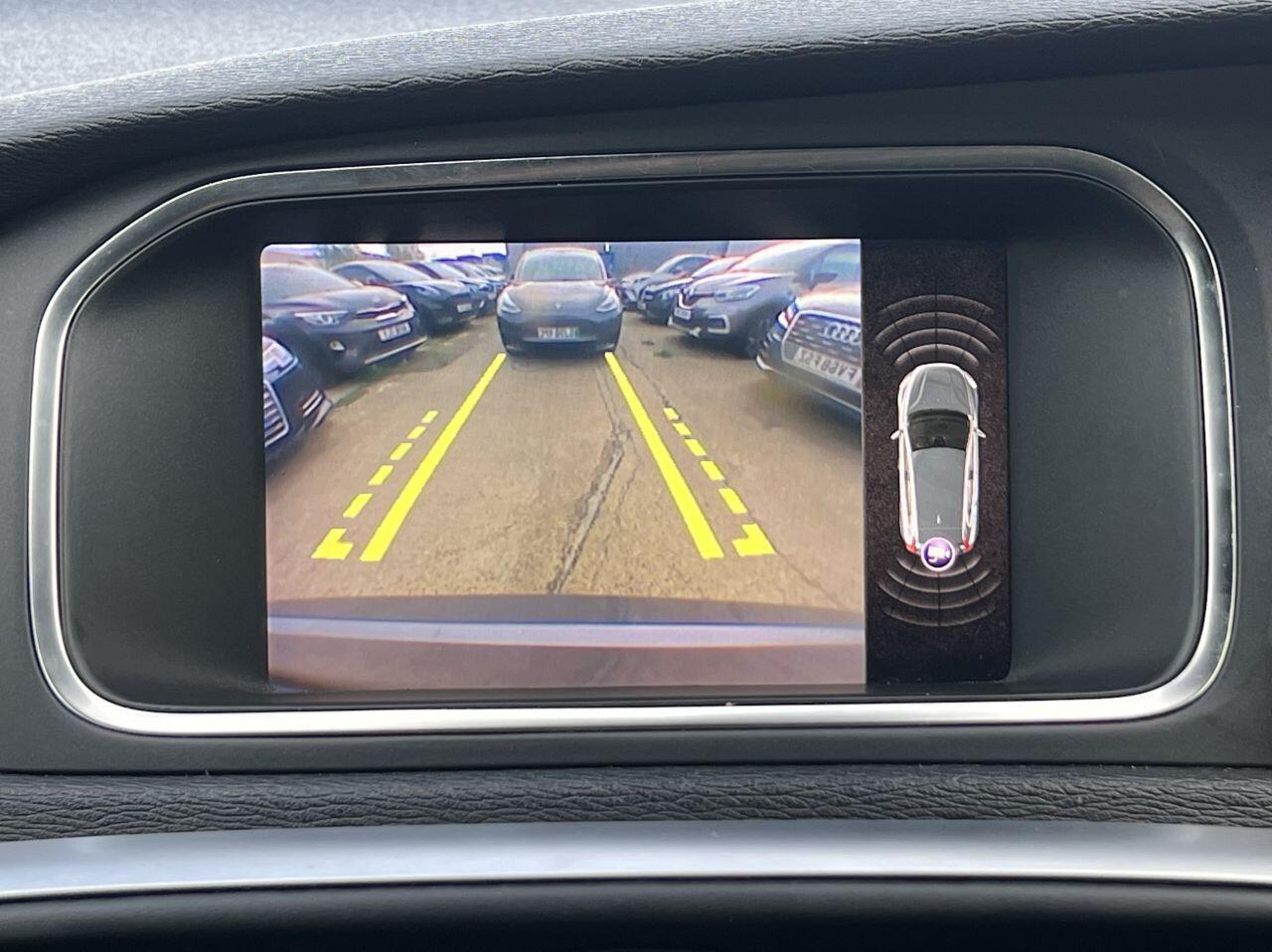 Volvo V40 view 43