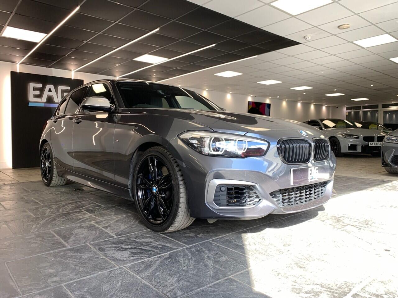 BMW 1 Series view 13