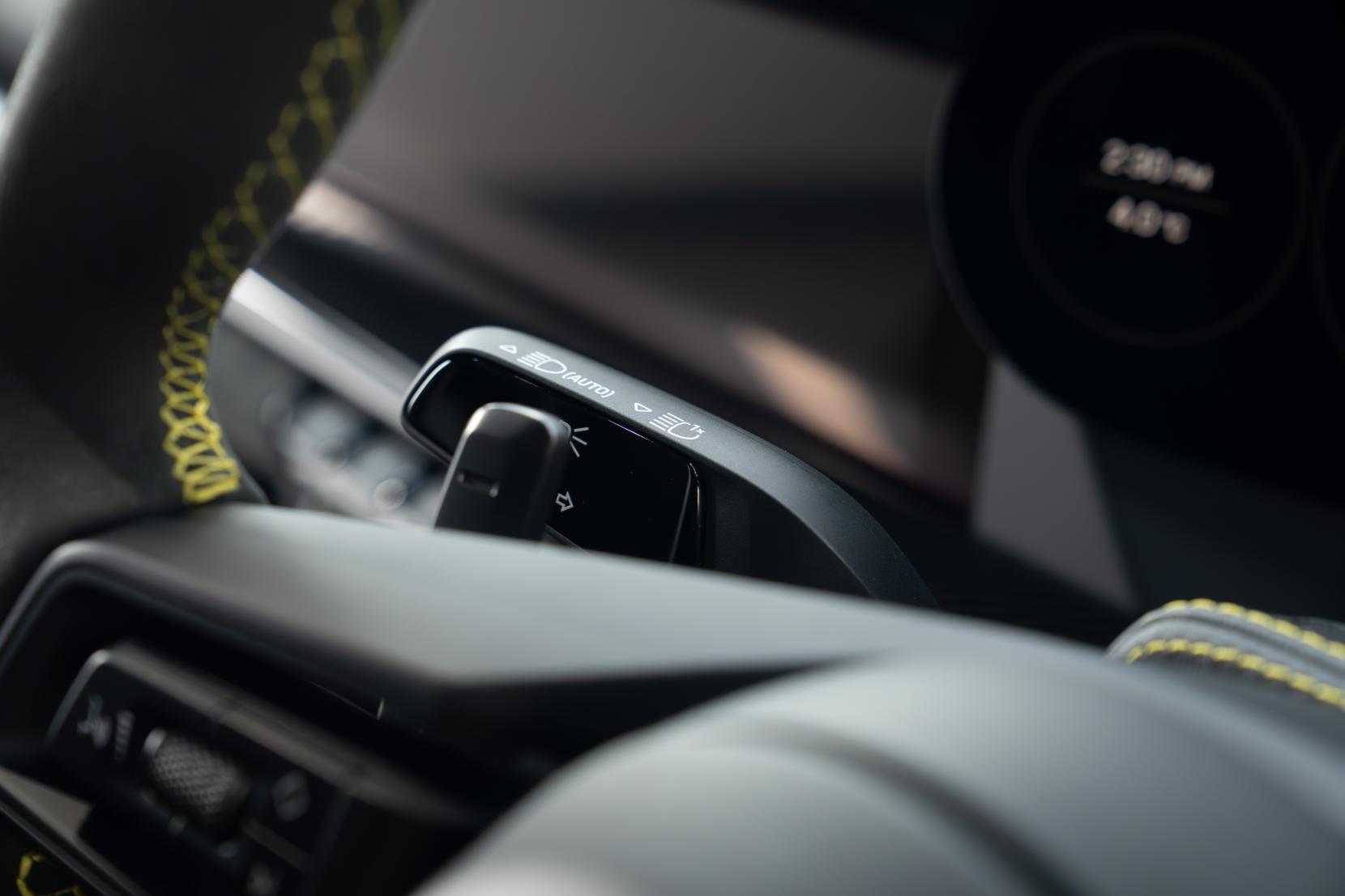 Porsche 911 view 20