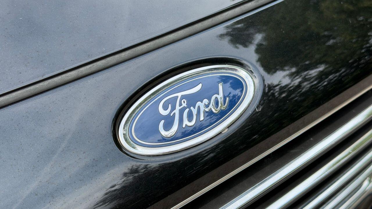 Ford Fiesta view 35