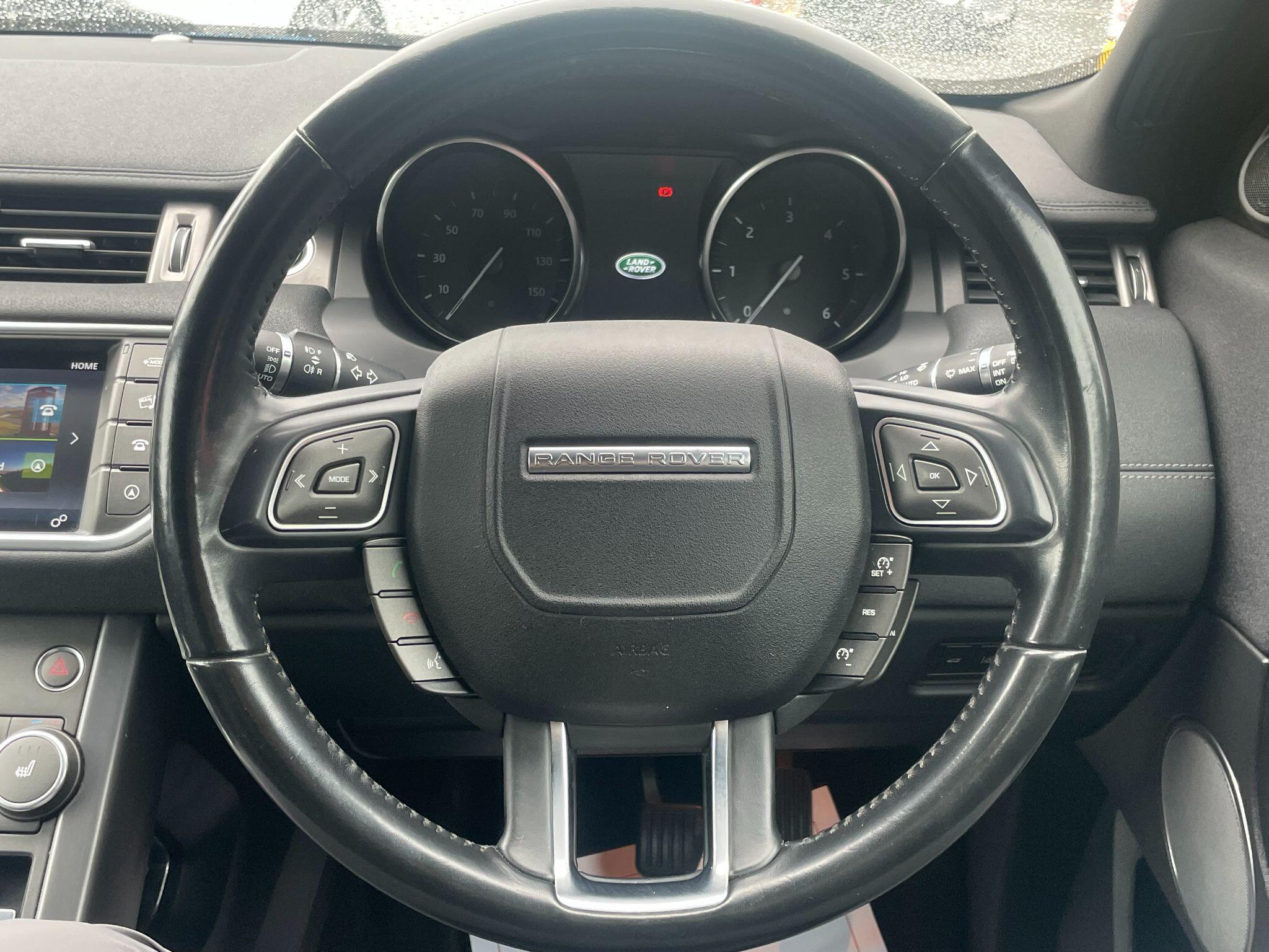 Land Rover Range Rover Evoque view 33