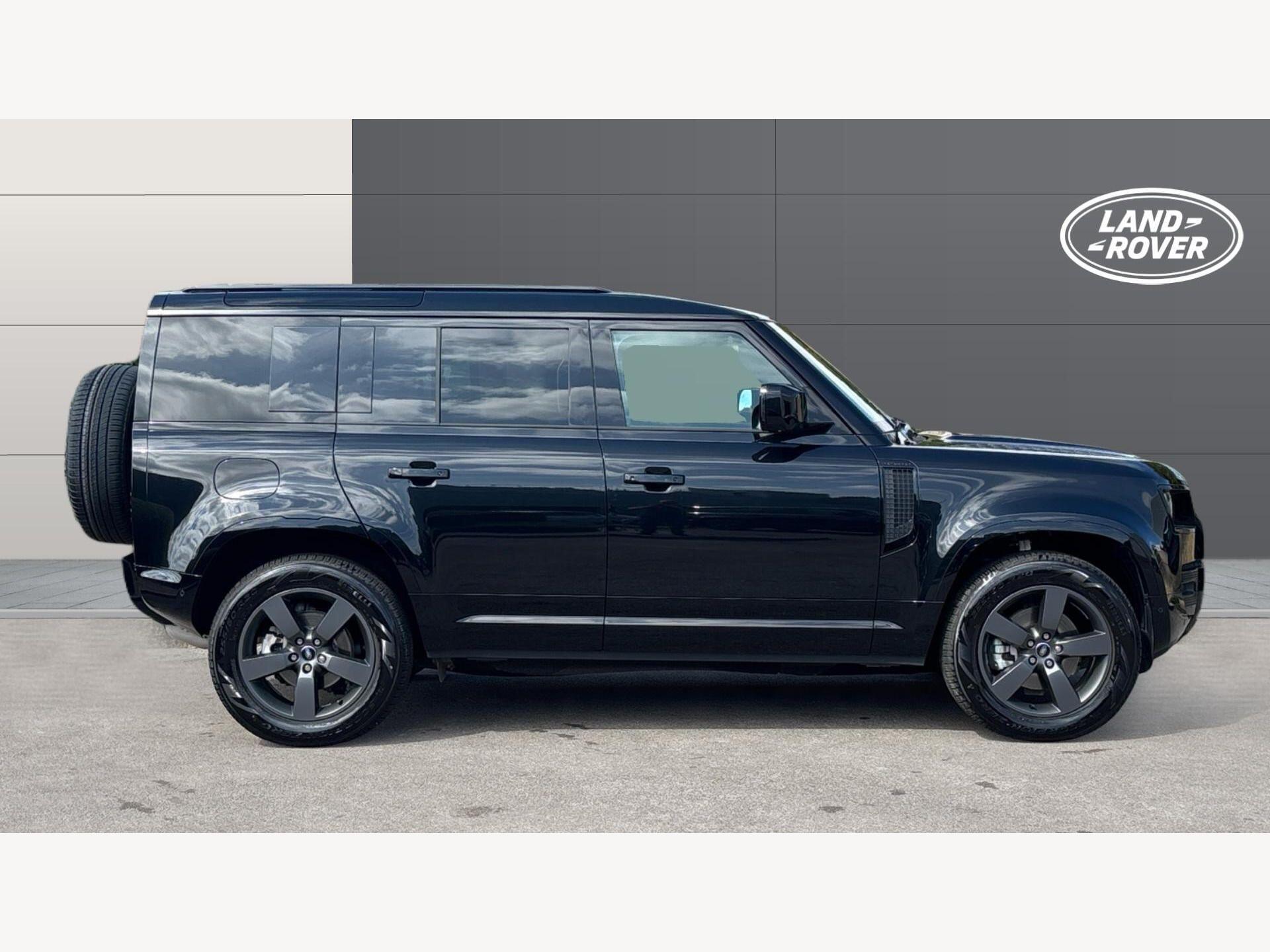 Land Rover Defender view 6