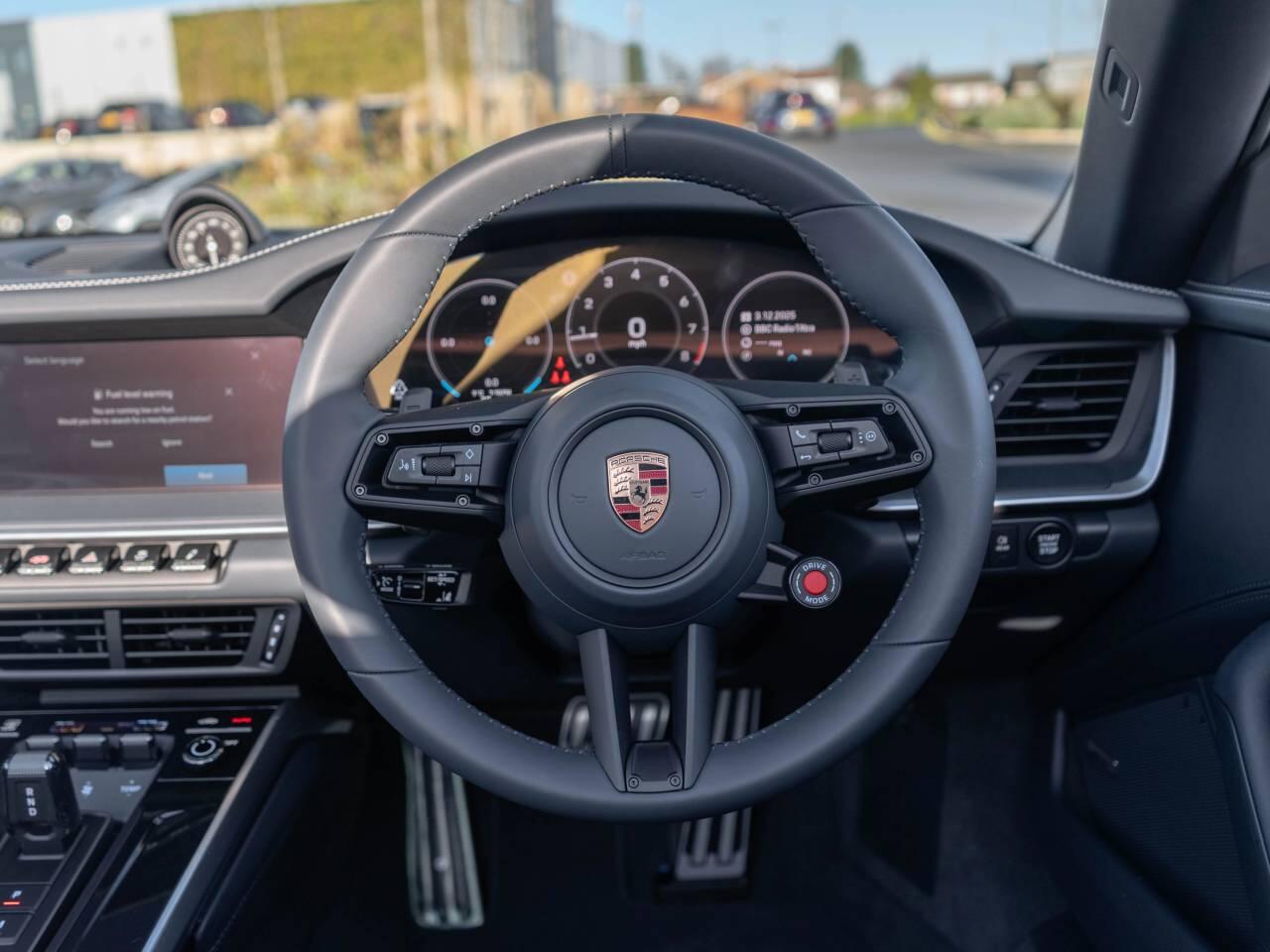 Porsche 911 view 19