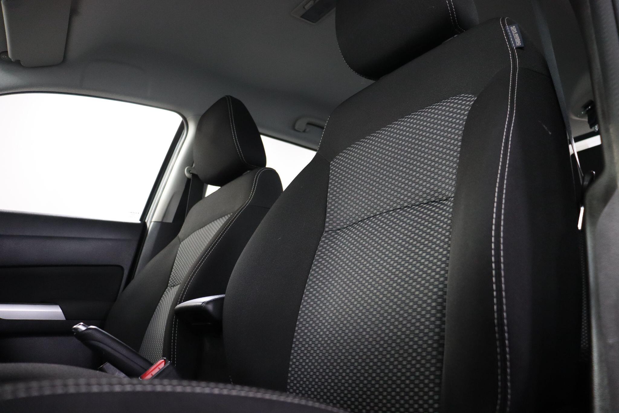 Suzuki Vitara view 35