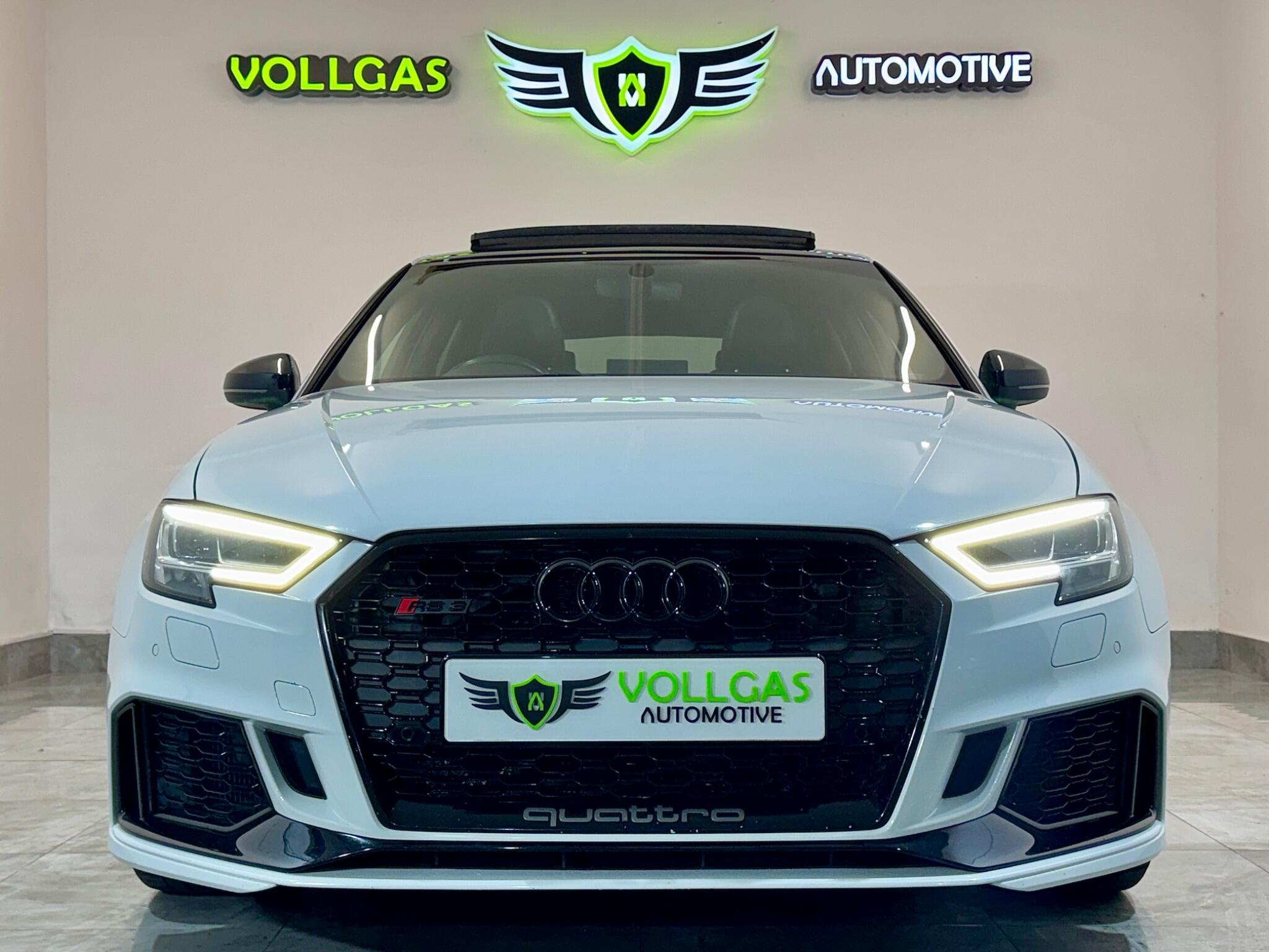 Audi RS3 view 14