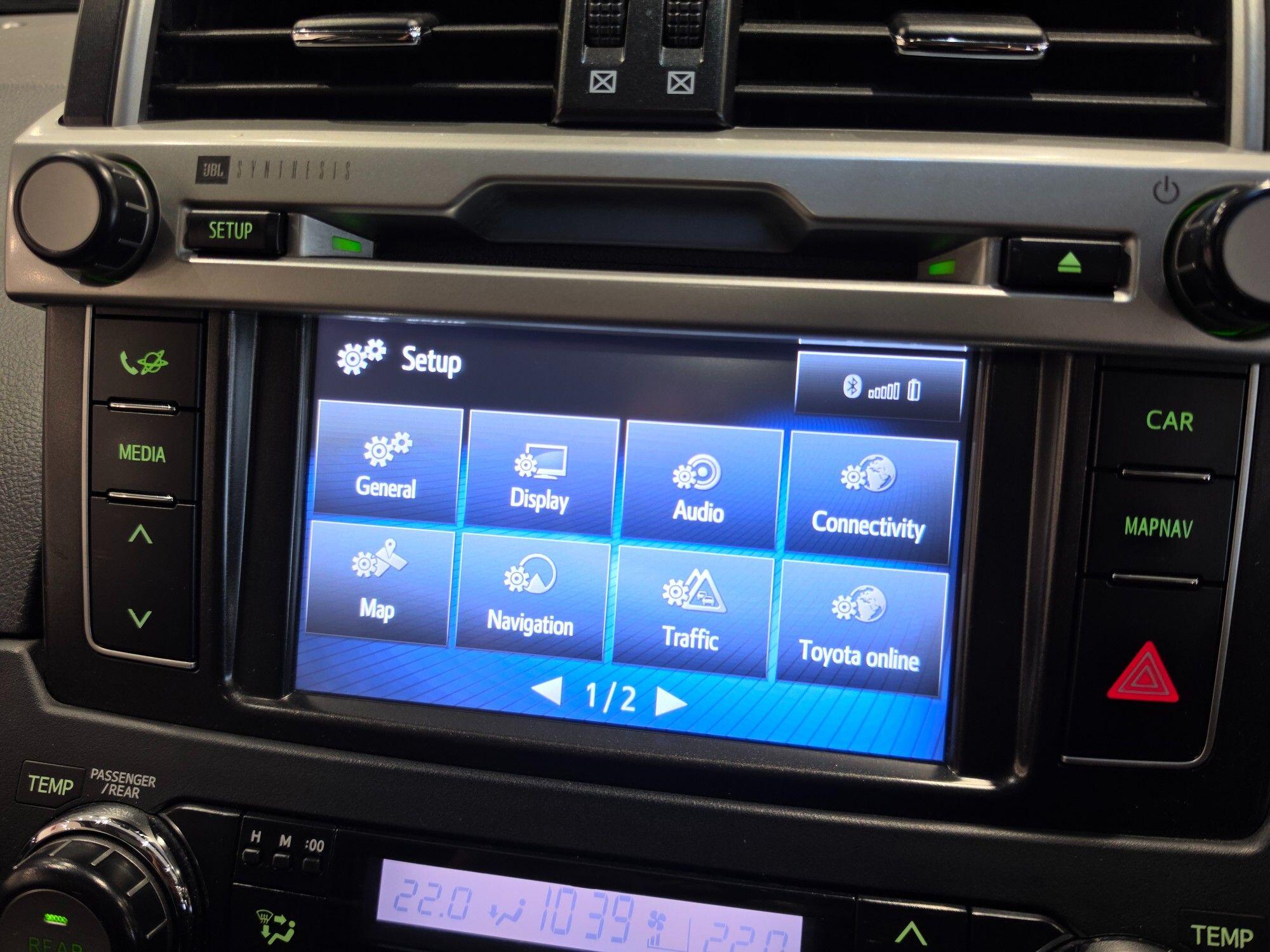 Toyota Land Cruiser view 132