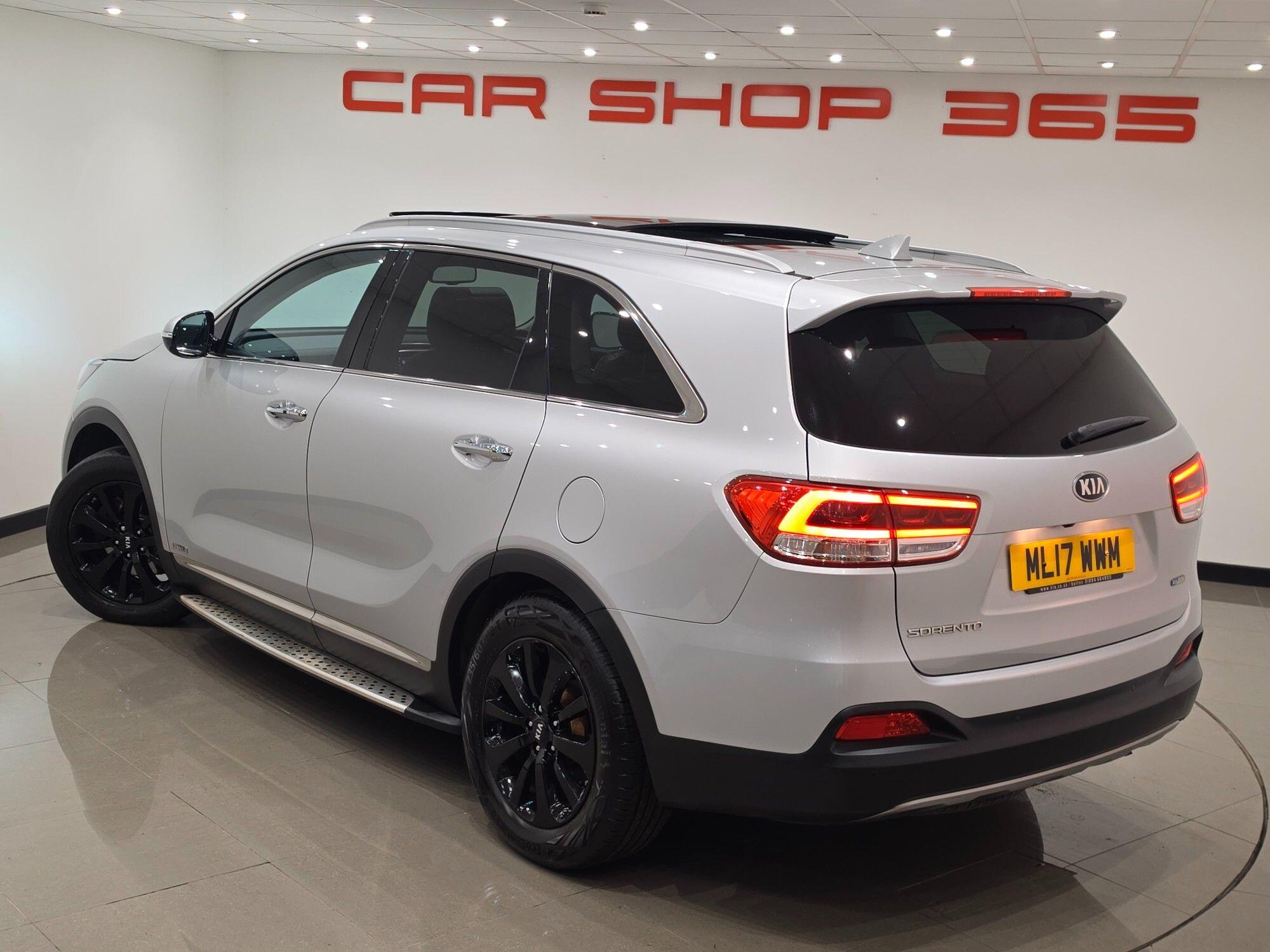 Kia Sorento view 16