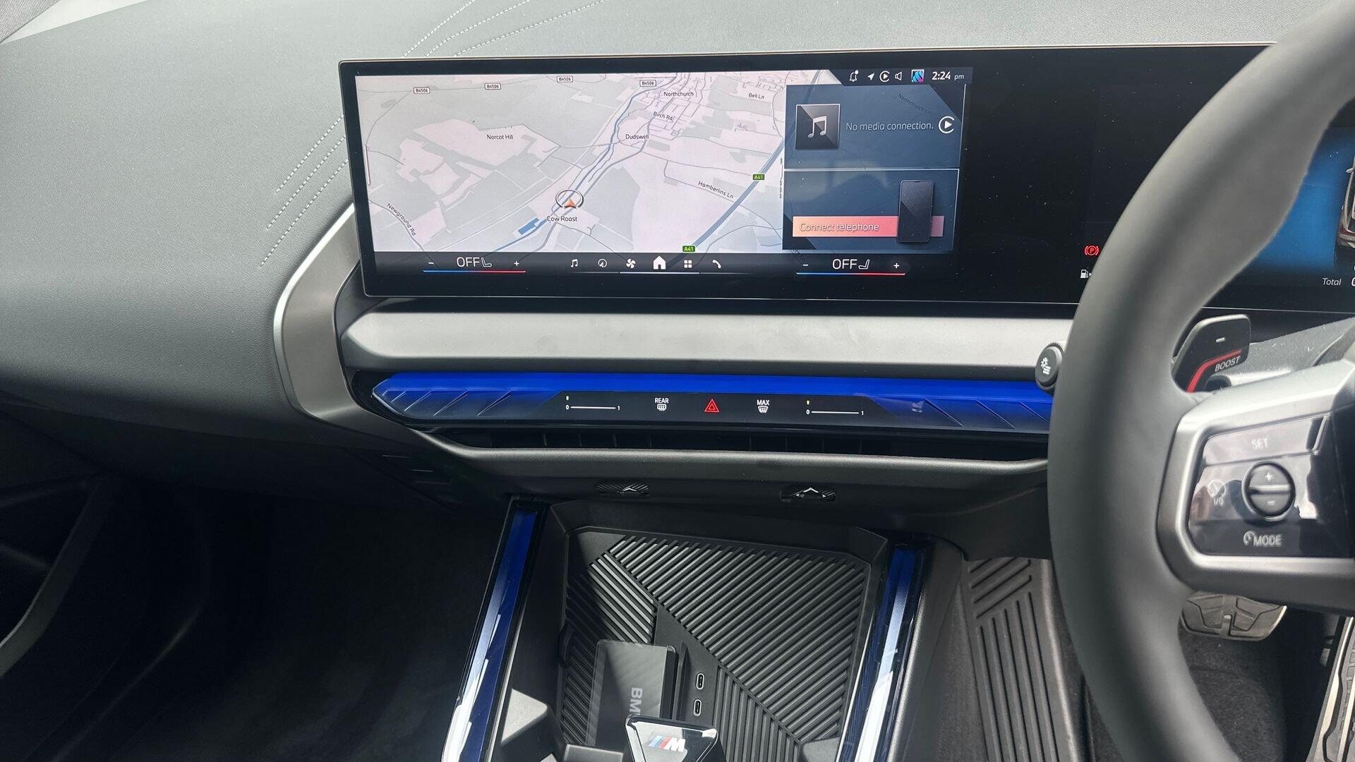 BMW X3 view 8