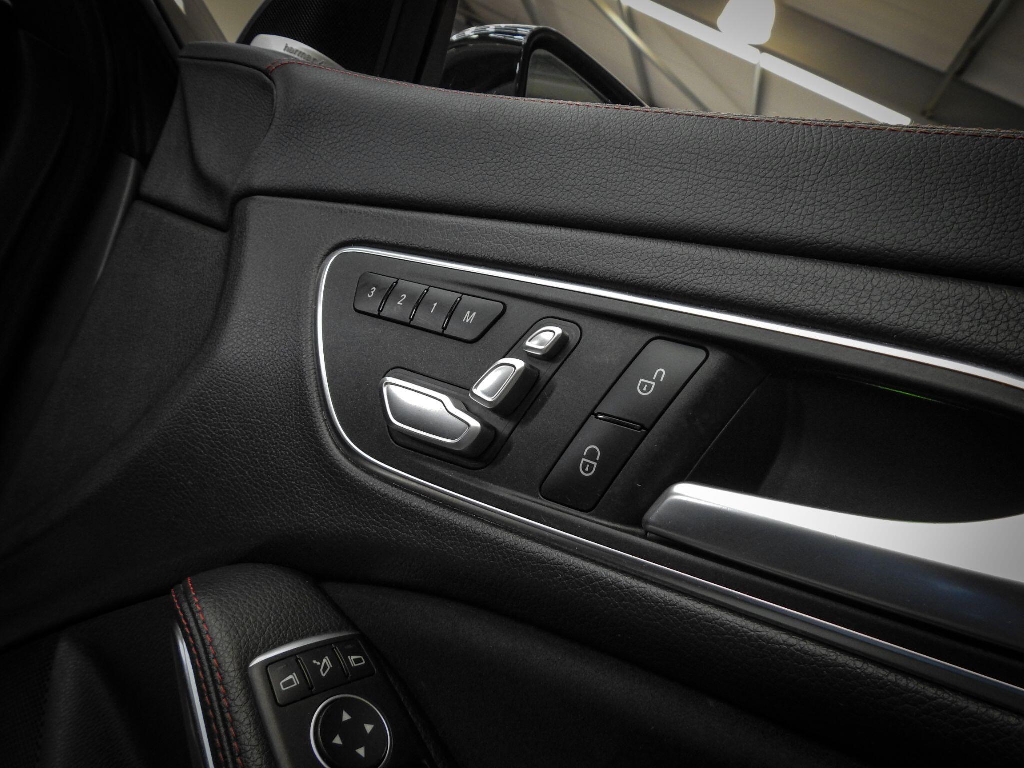 Mercedes-Benz Cla view 25