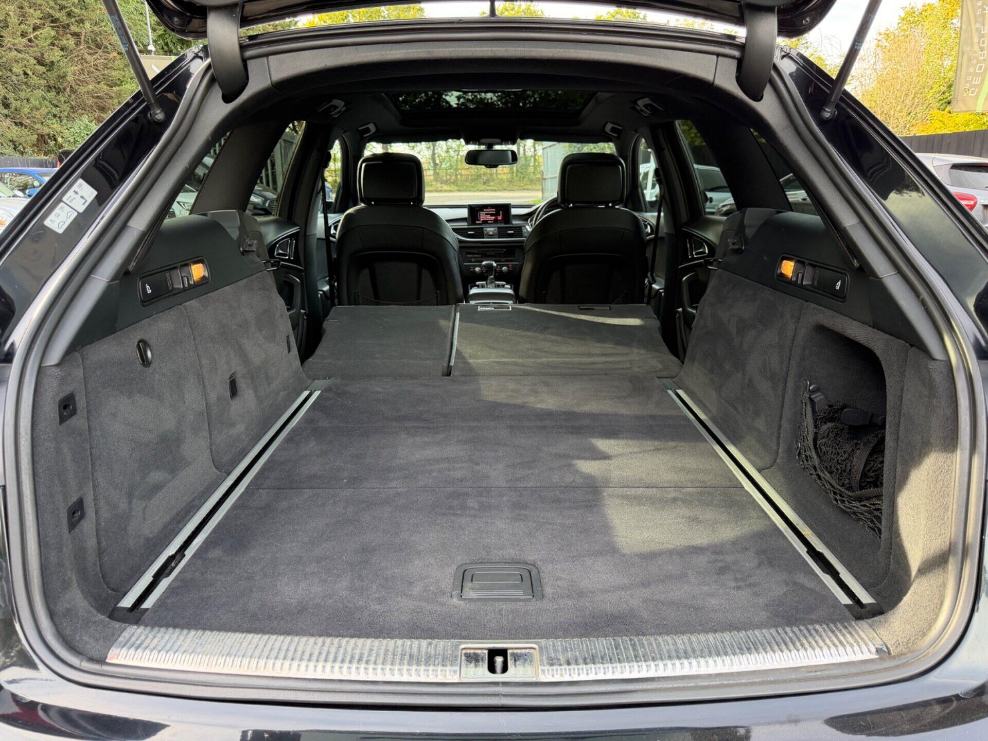 Audi A6 view 56