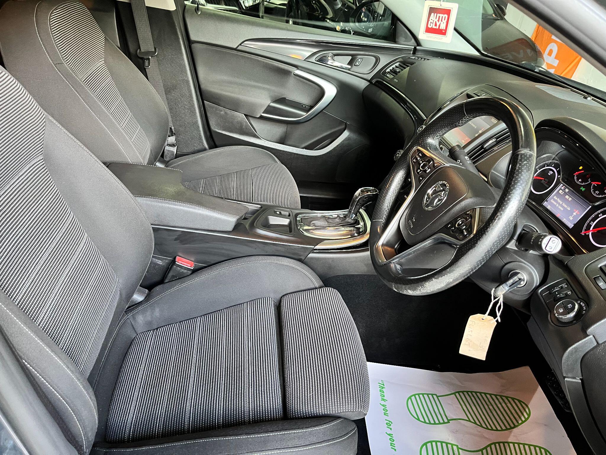 Vauxhall Insignia view 30