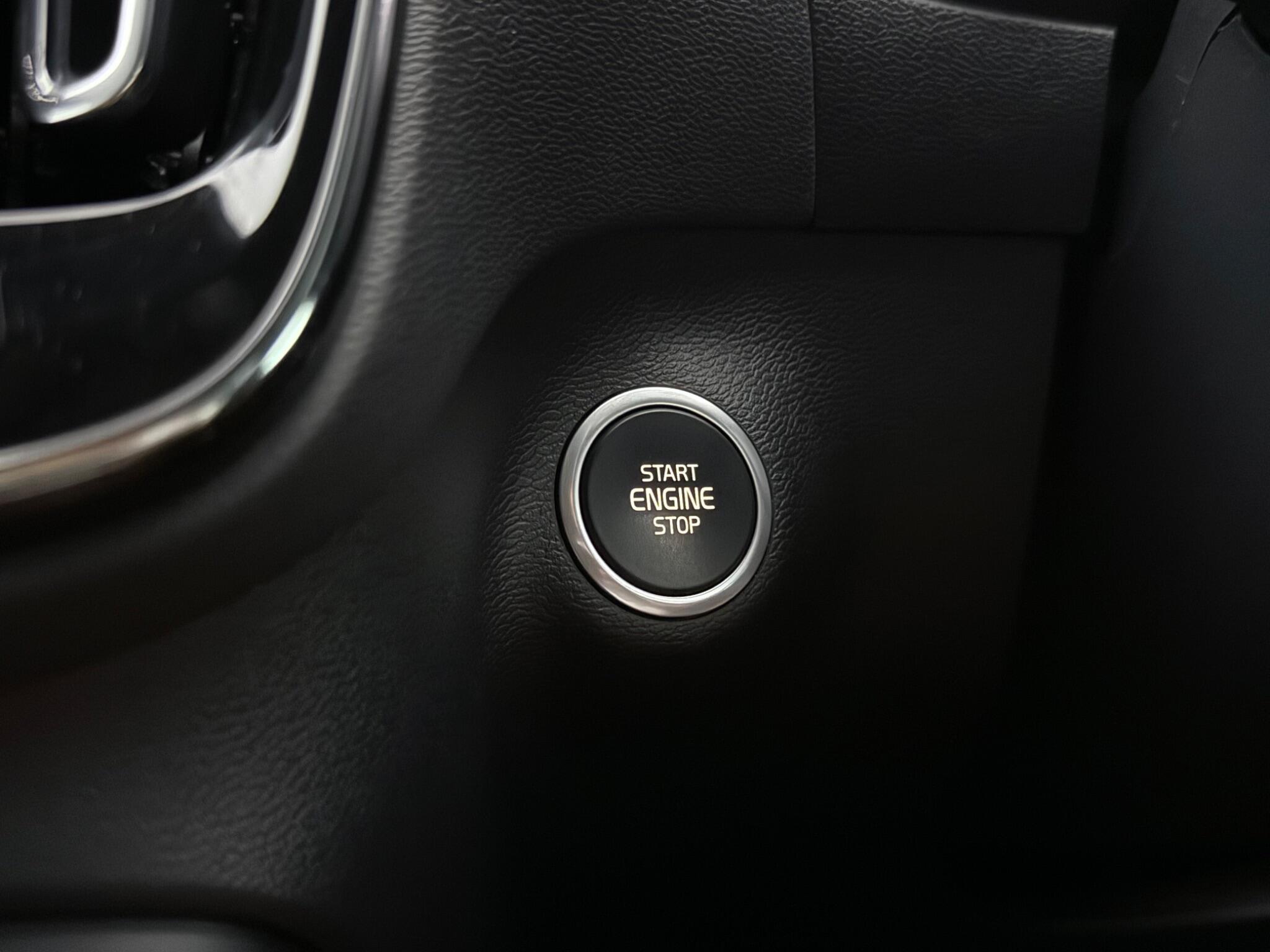 Volvo XC40 view 18