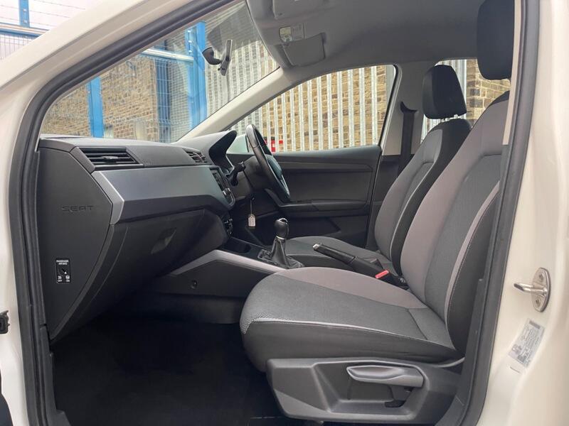 2018 SEAT Arona 1.6 TDI SE Euro 6 (s/s) 5dr • 93,000 miles image 10