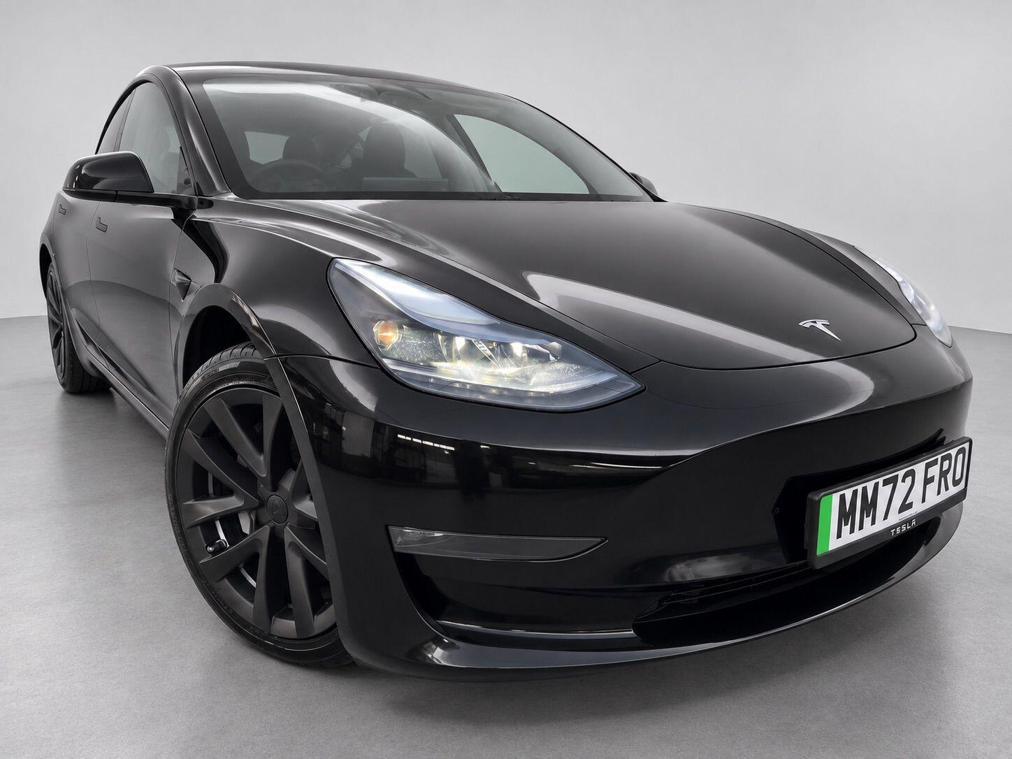 Tesla Model 3 view 4