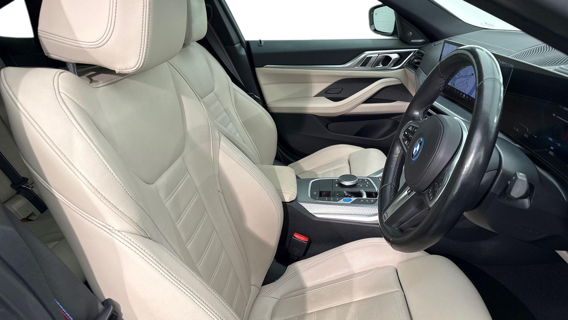 BMW I4 view 11