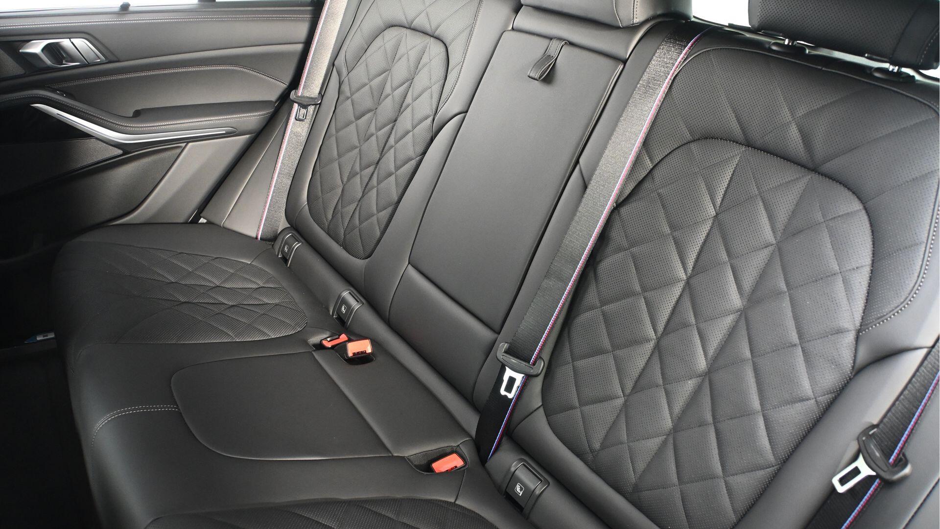 BMW X5 view 12
