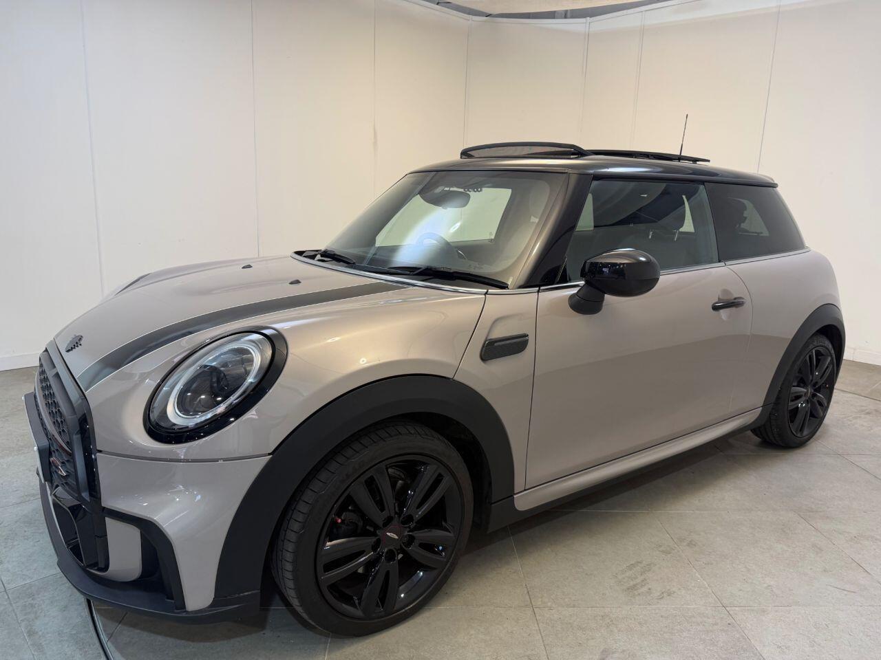 Mini Cooper view 9