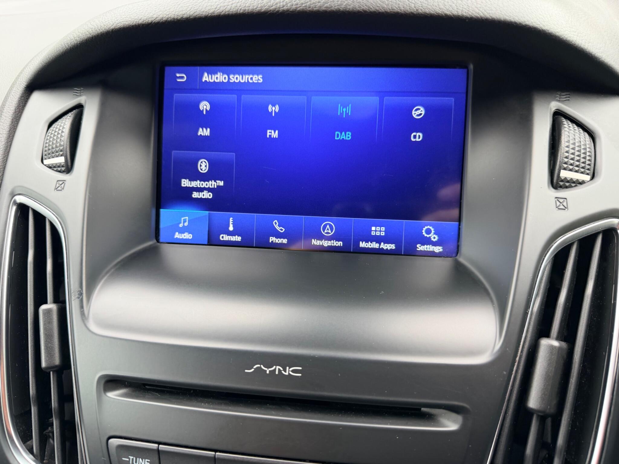Ford Focus view 39