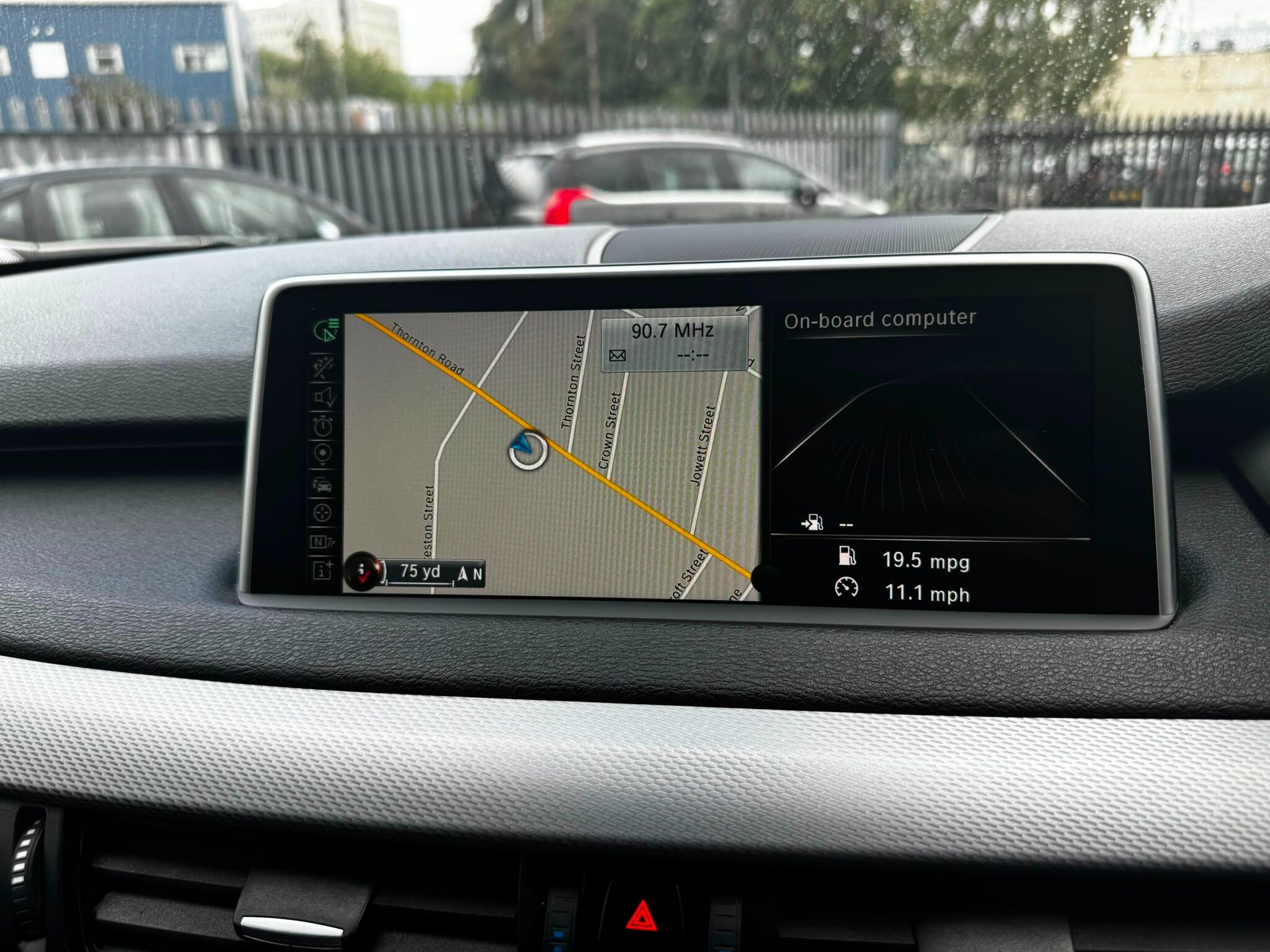 BMW X5 view 37