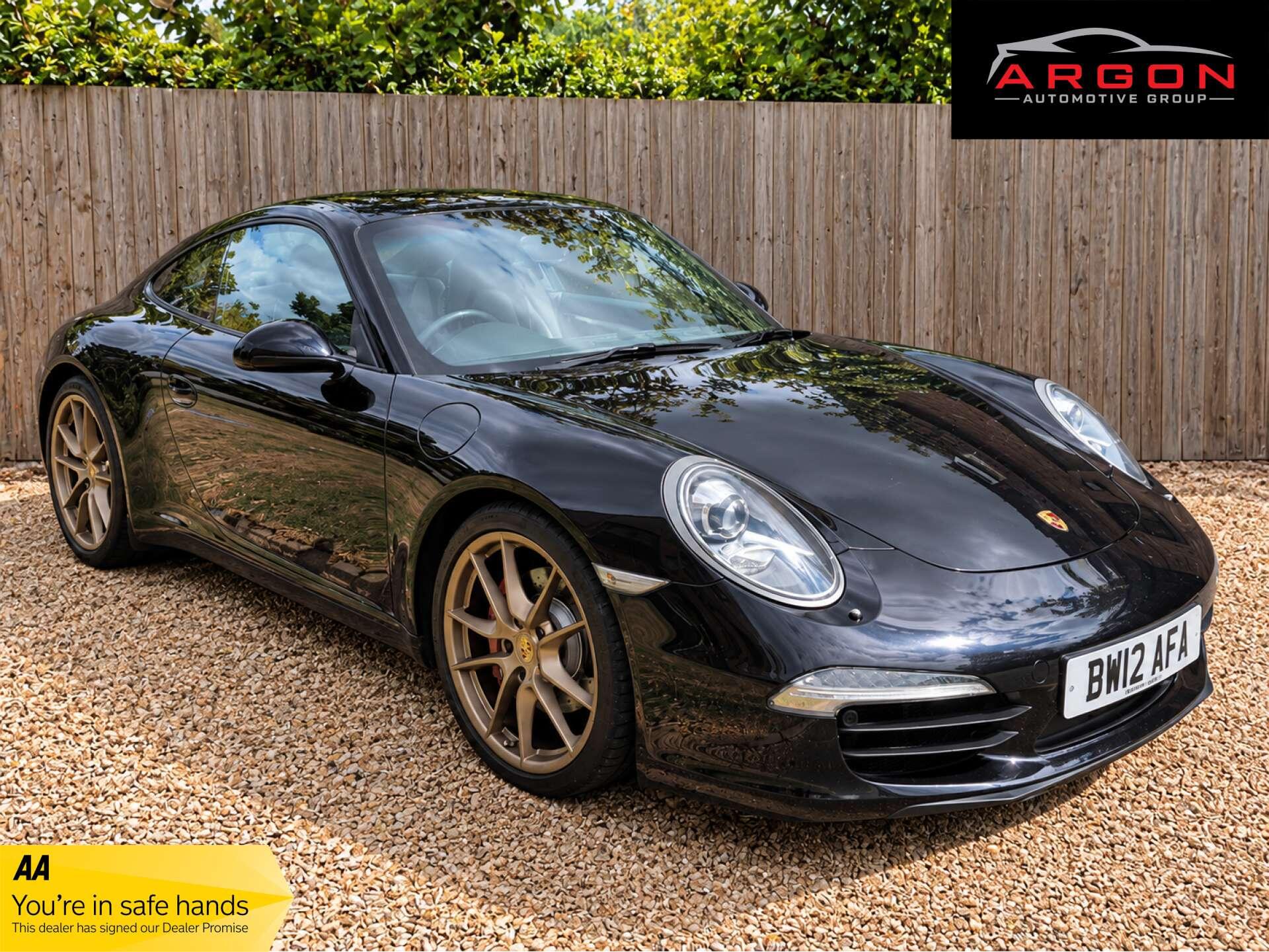 Porsche 911 main image