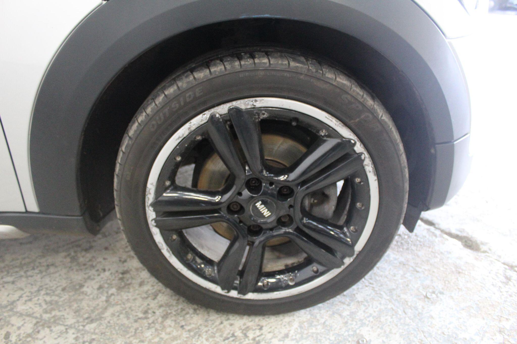 Mini Countryman view 57