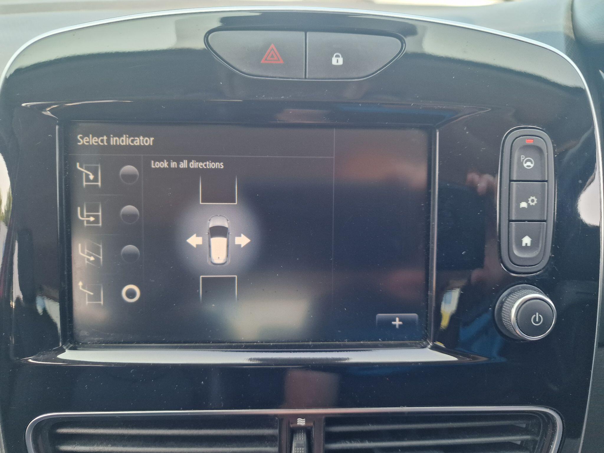 Renault Clio view 46