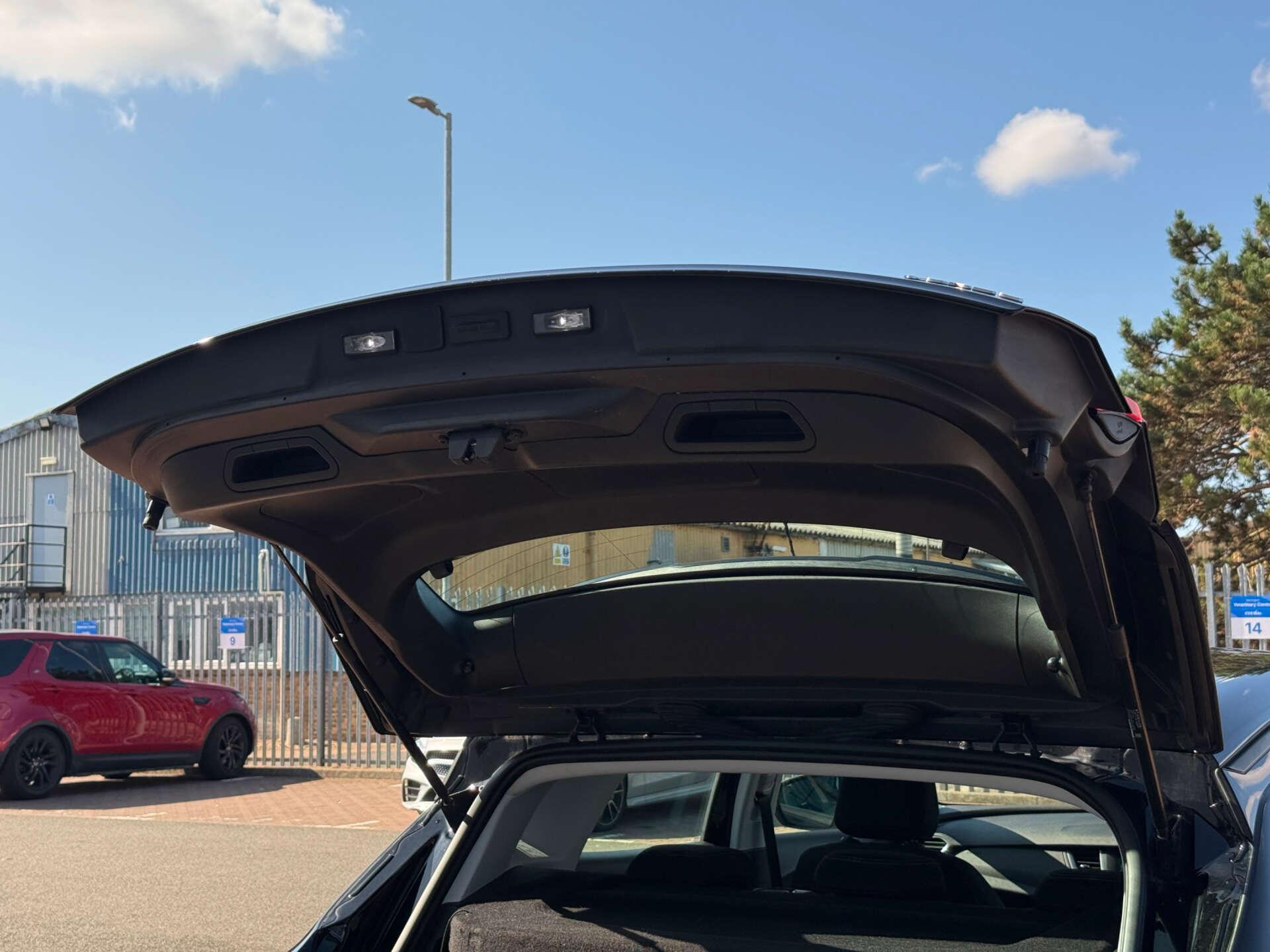 Vauxhall Grandland X view 33