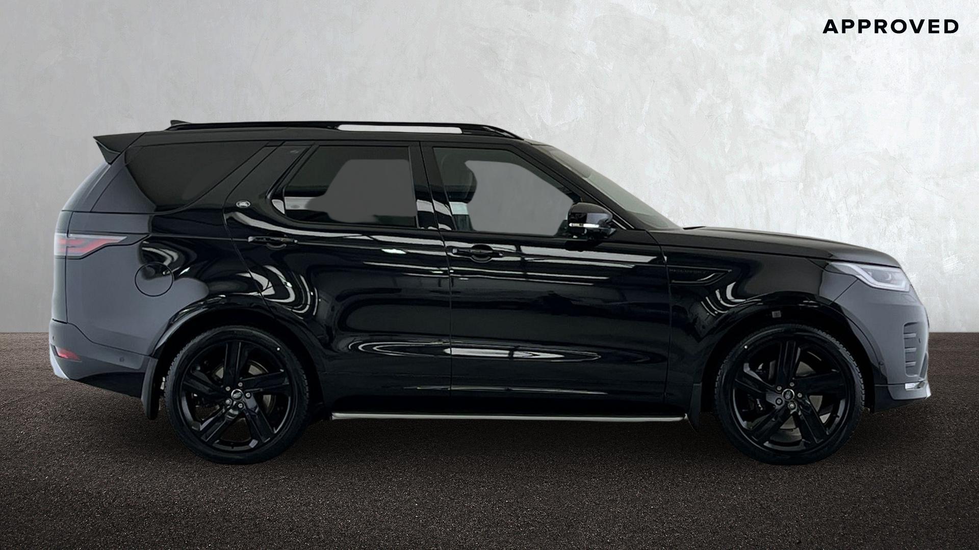 Land Rover Discovery view 5