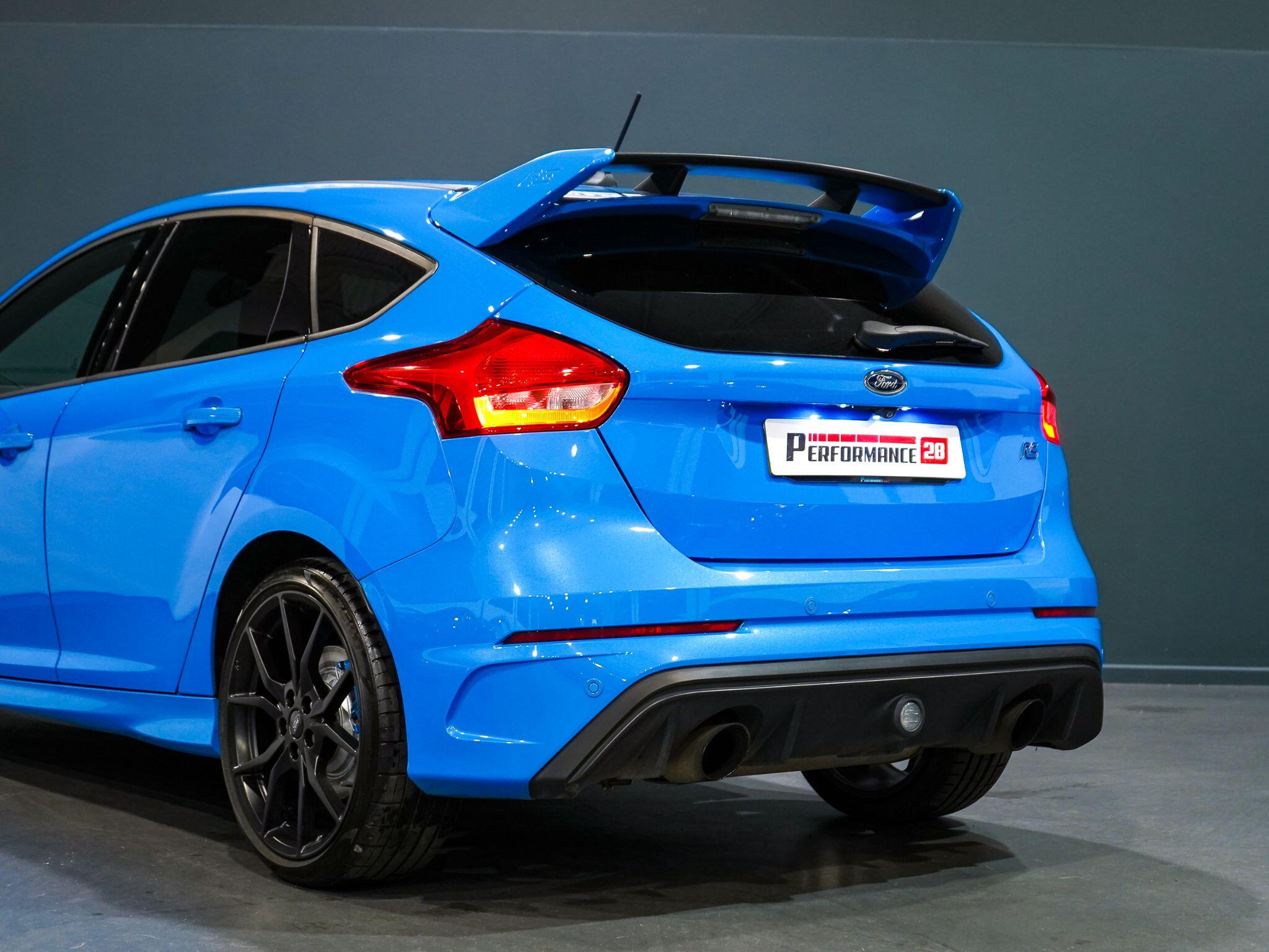 Ford Focus view 10