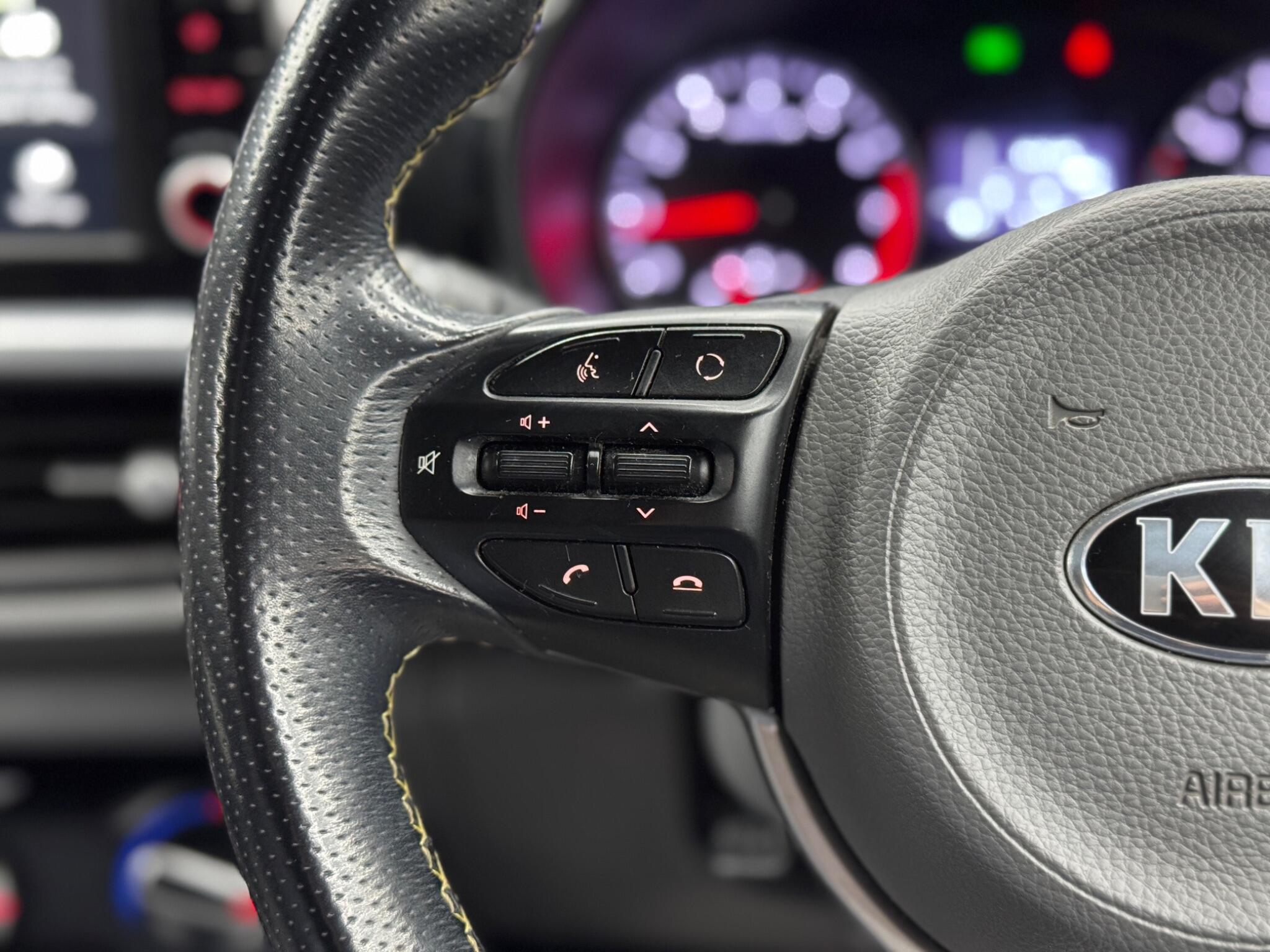 Kia Picanto view 18