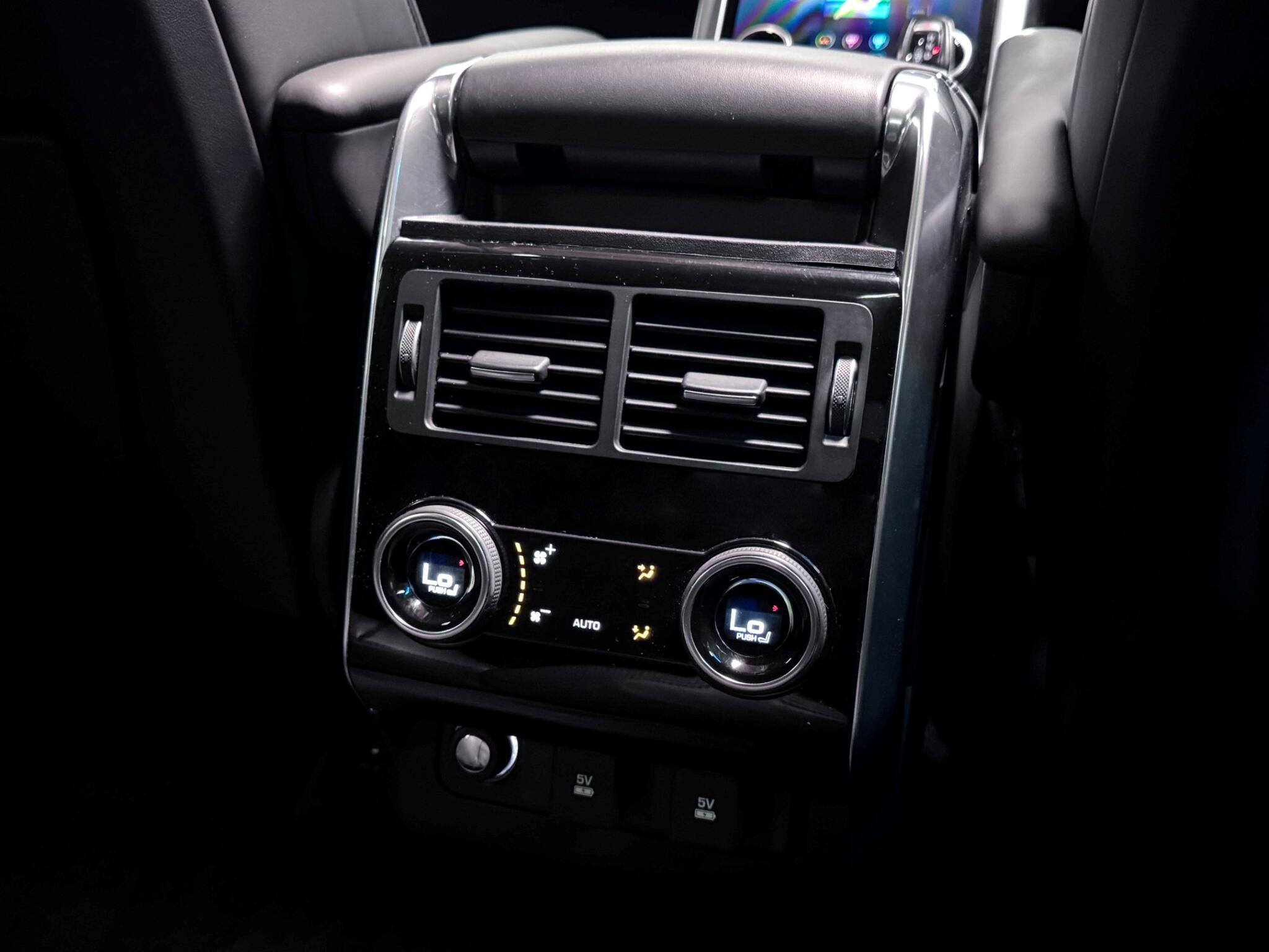 Land Rover Range Rover Sport view 14